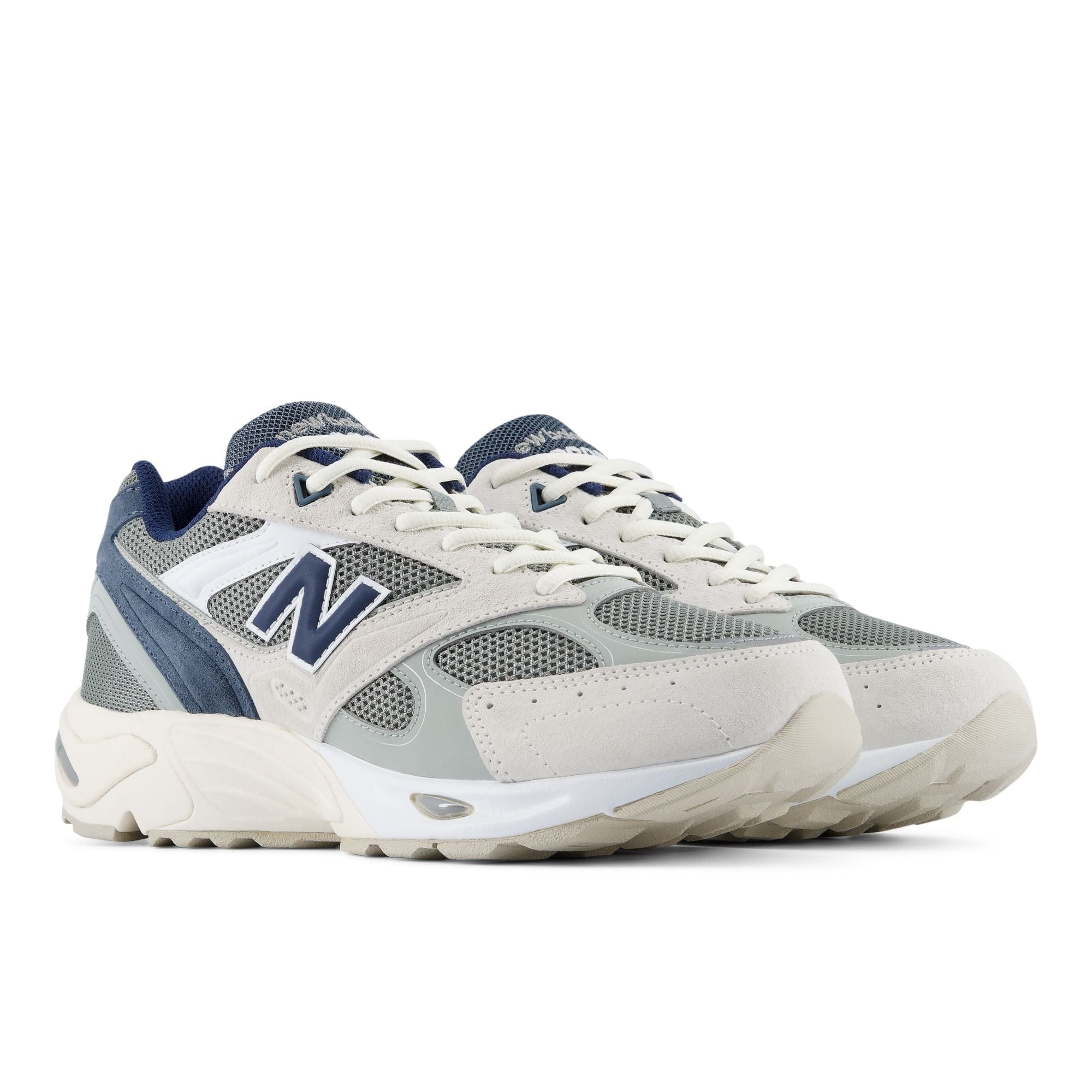 New Balance 880R – Sea Salt with Bayberry and NB Navy