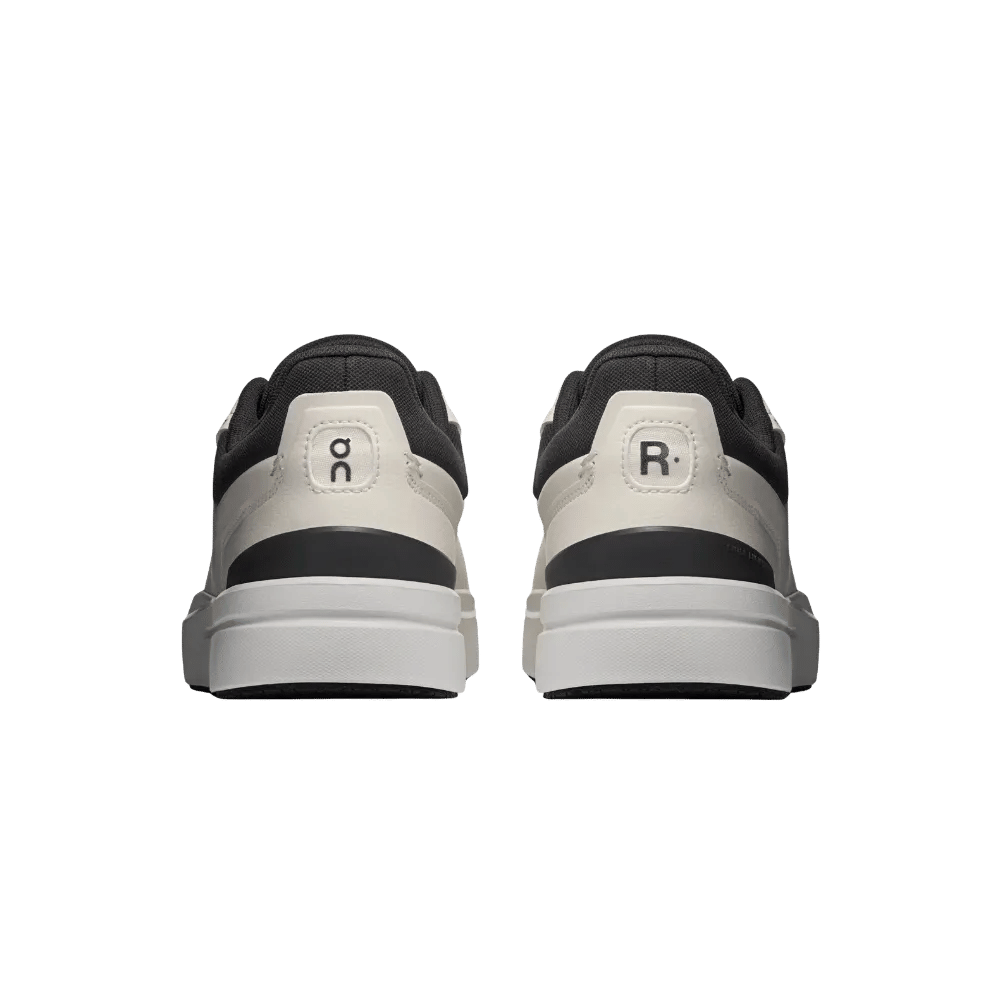 On Running The Roger Advantage Dew Black