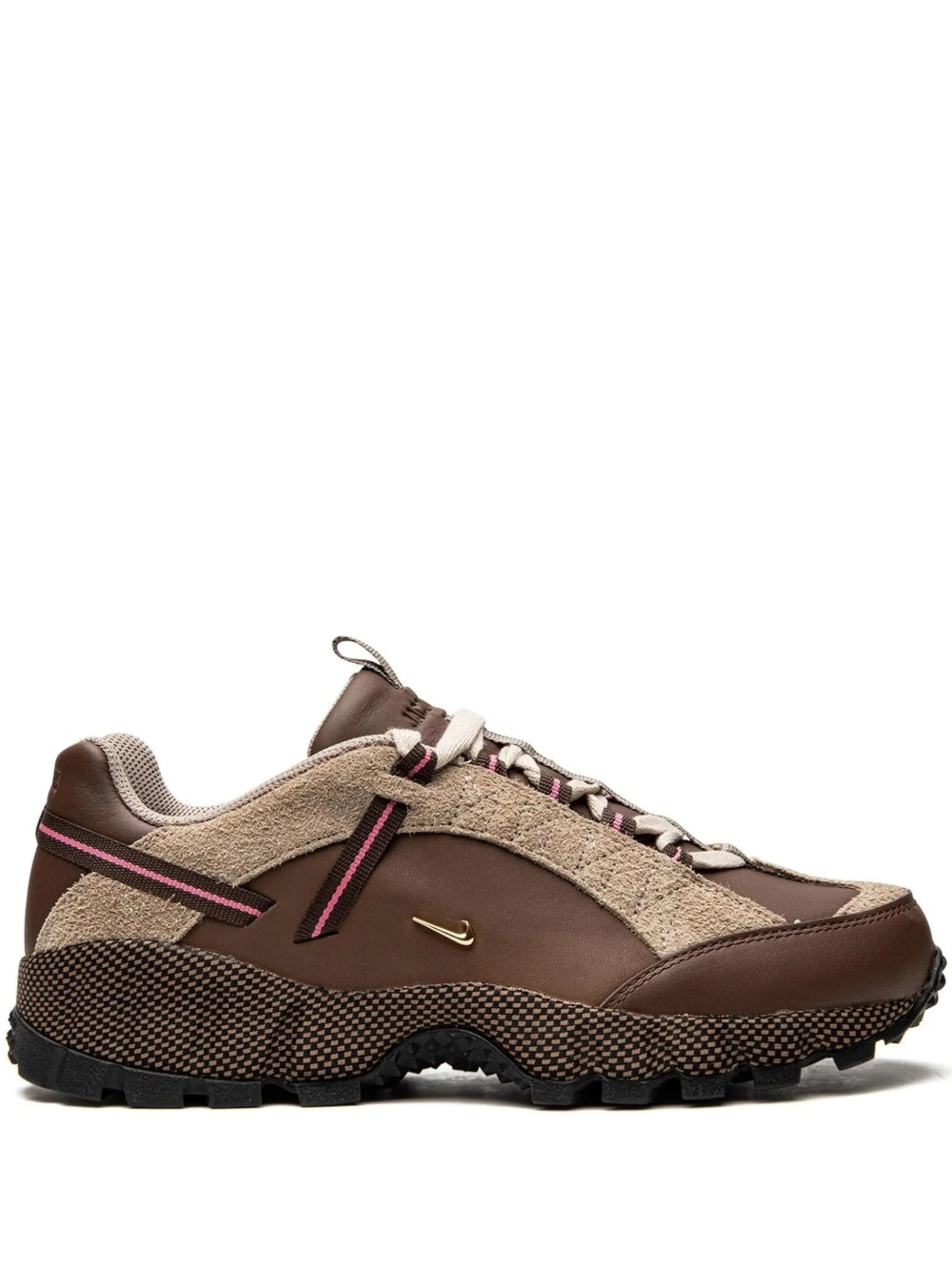 Nike Air Humara x Jacquemus – Ale Brown