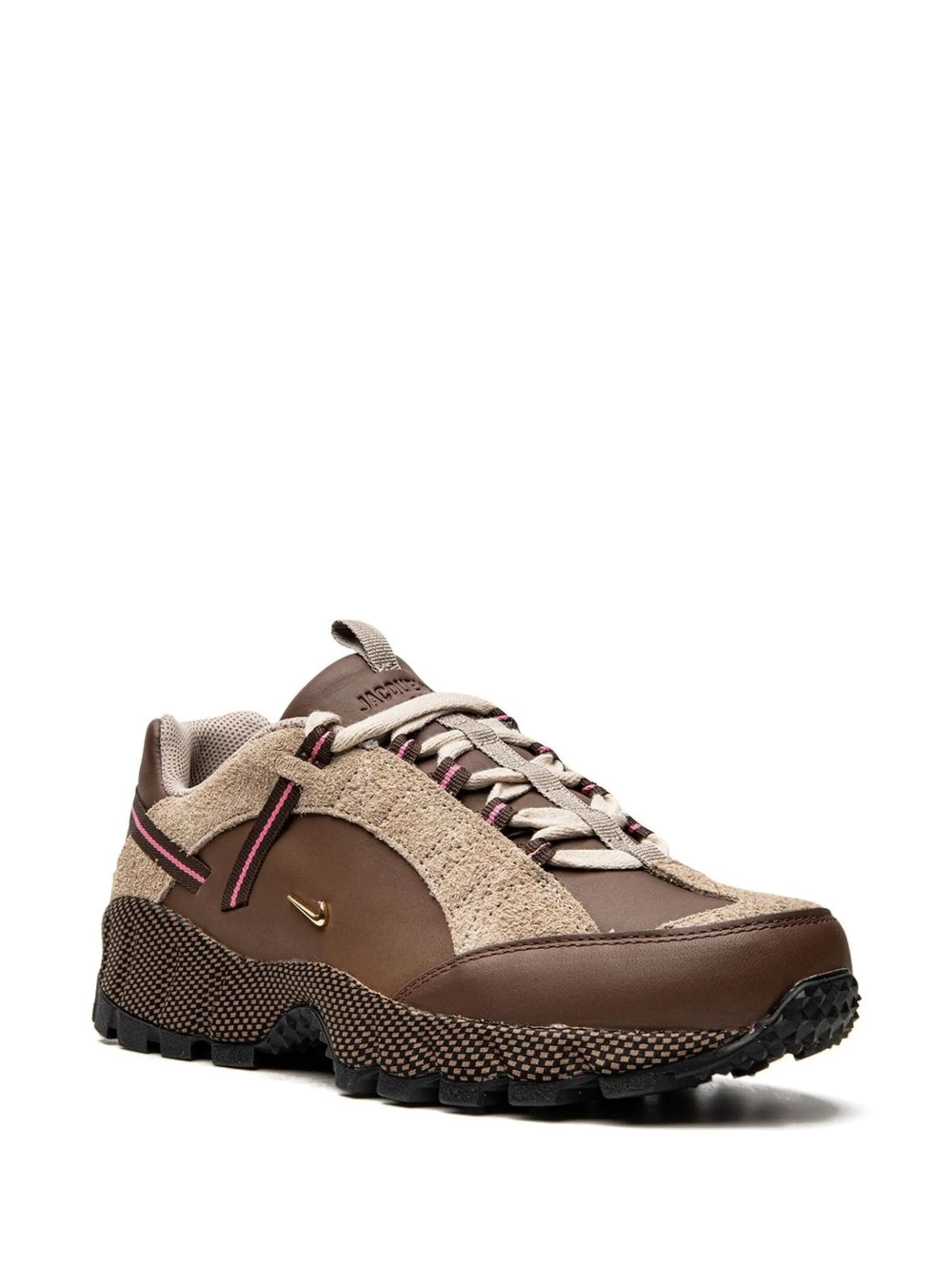 Nike Air Humara x Jacquemus – Ale Brown