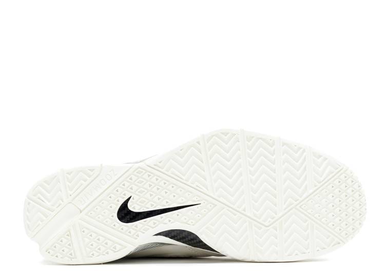 Nike Kobe 1 Black Mamba Collection Fade to Black