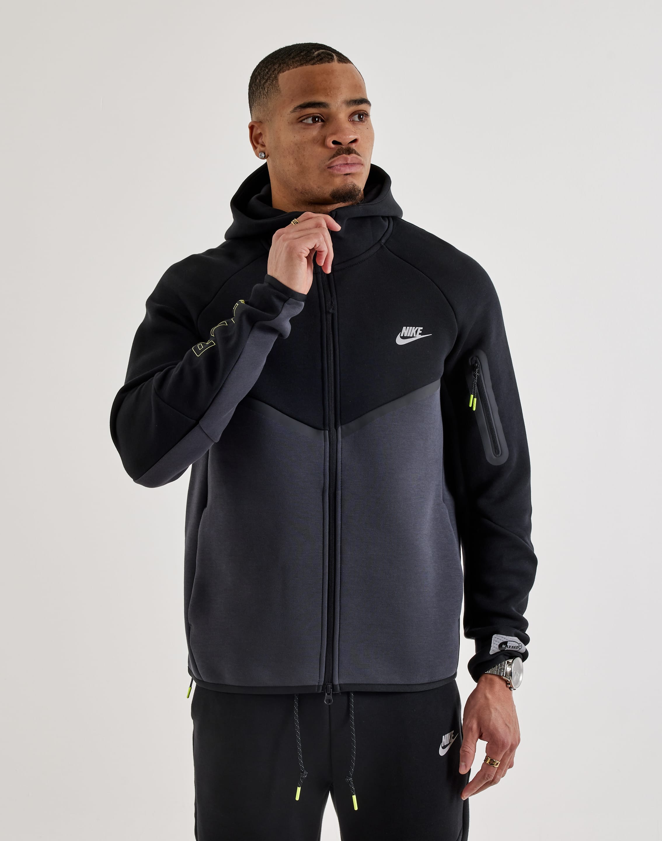 Nike Tech Fleece Windrunner Full - Zip Air Max Jacket
