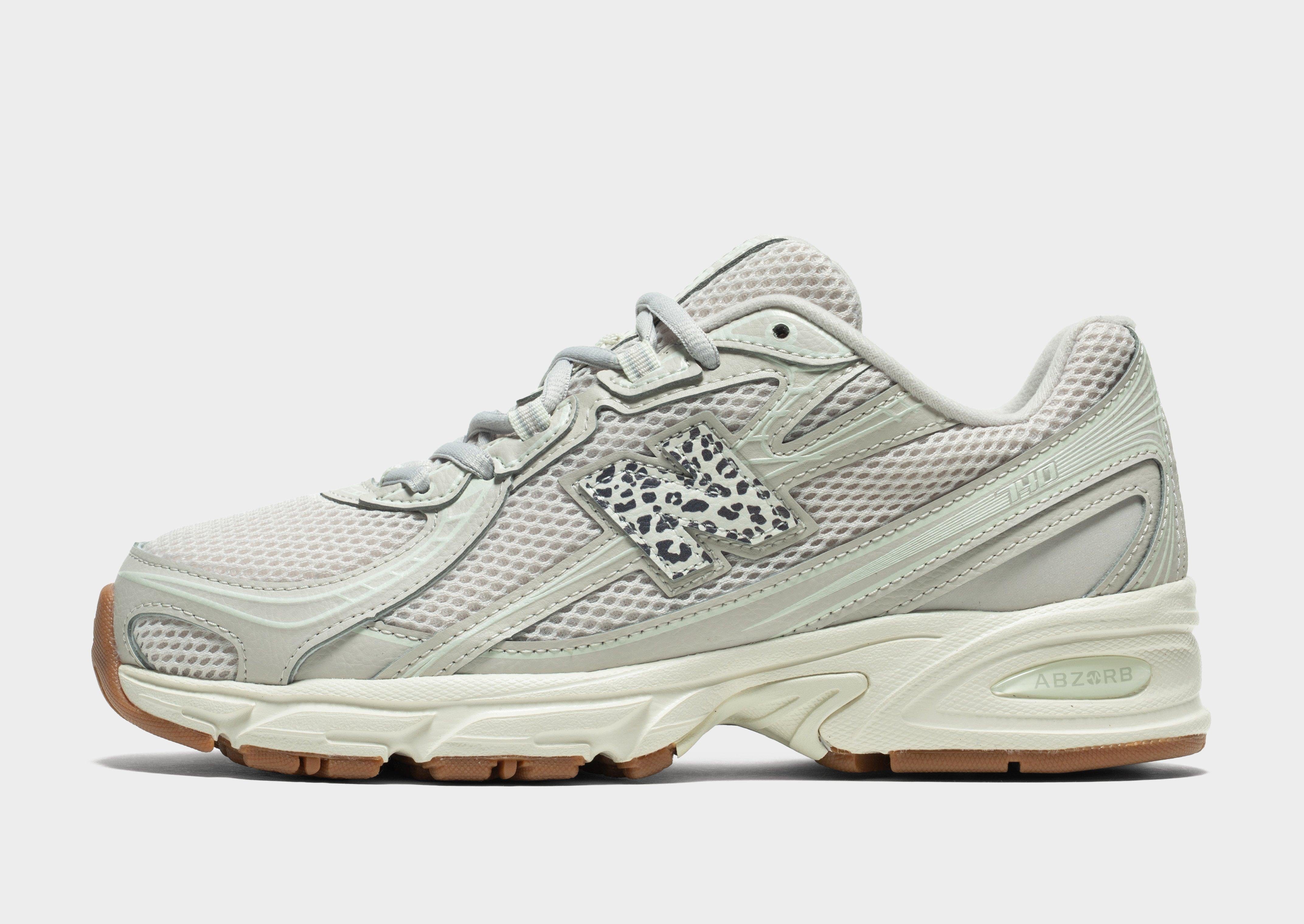 New Balance 740 Women's