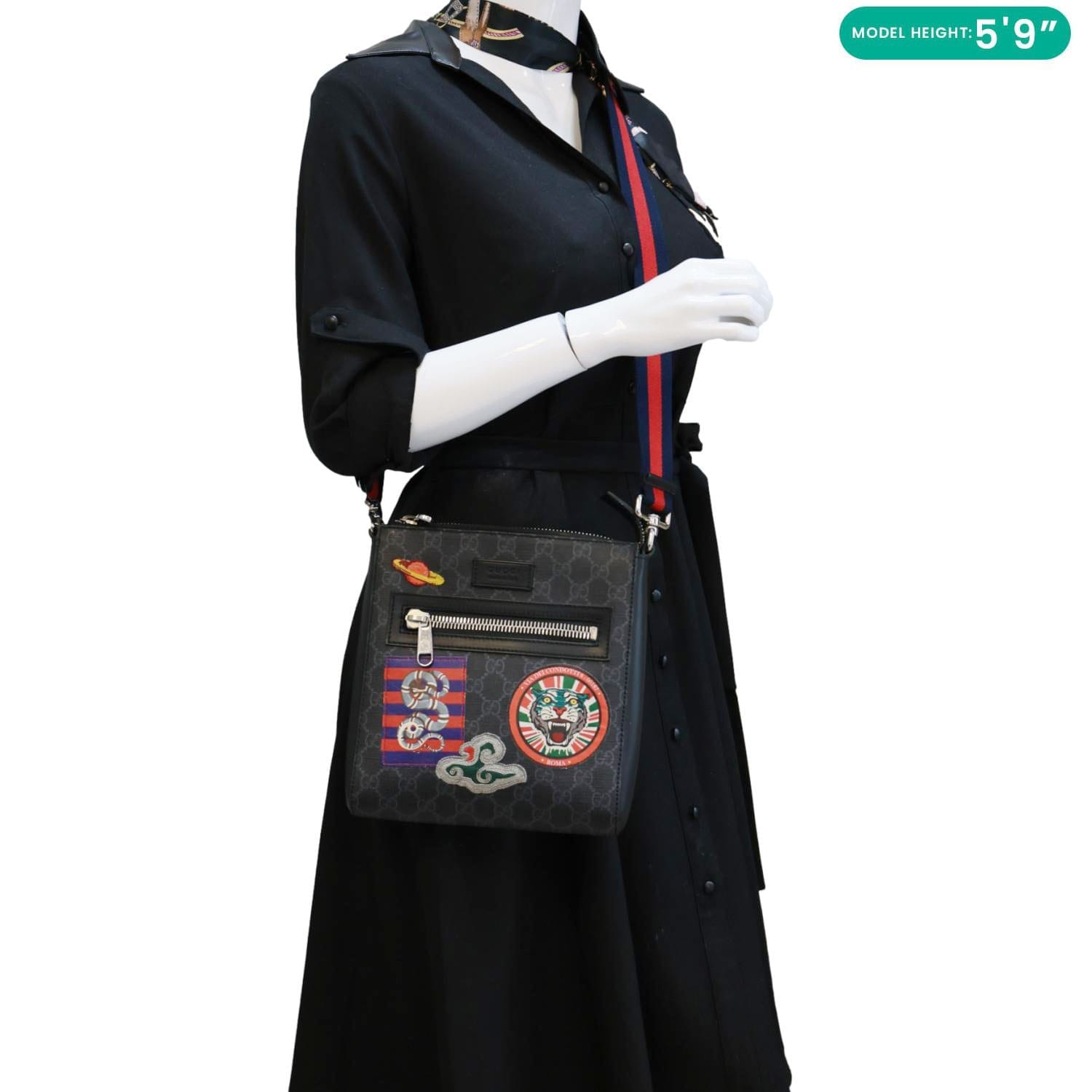 GUCCI Night Courrier GG Supreme Messenger Crossbody Bag Black