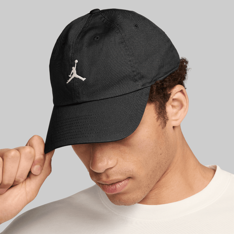 Air Jordan Club Unstructured Curved - Bill Cap - Black