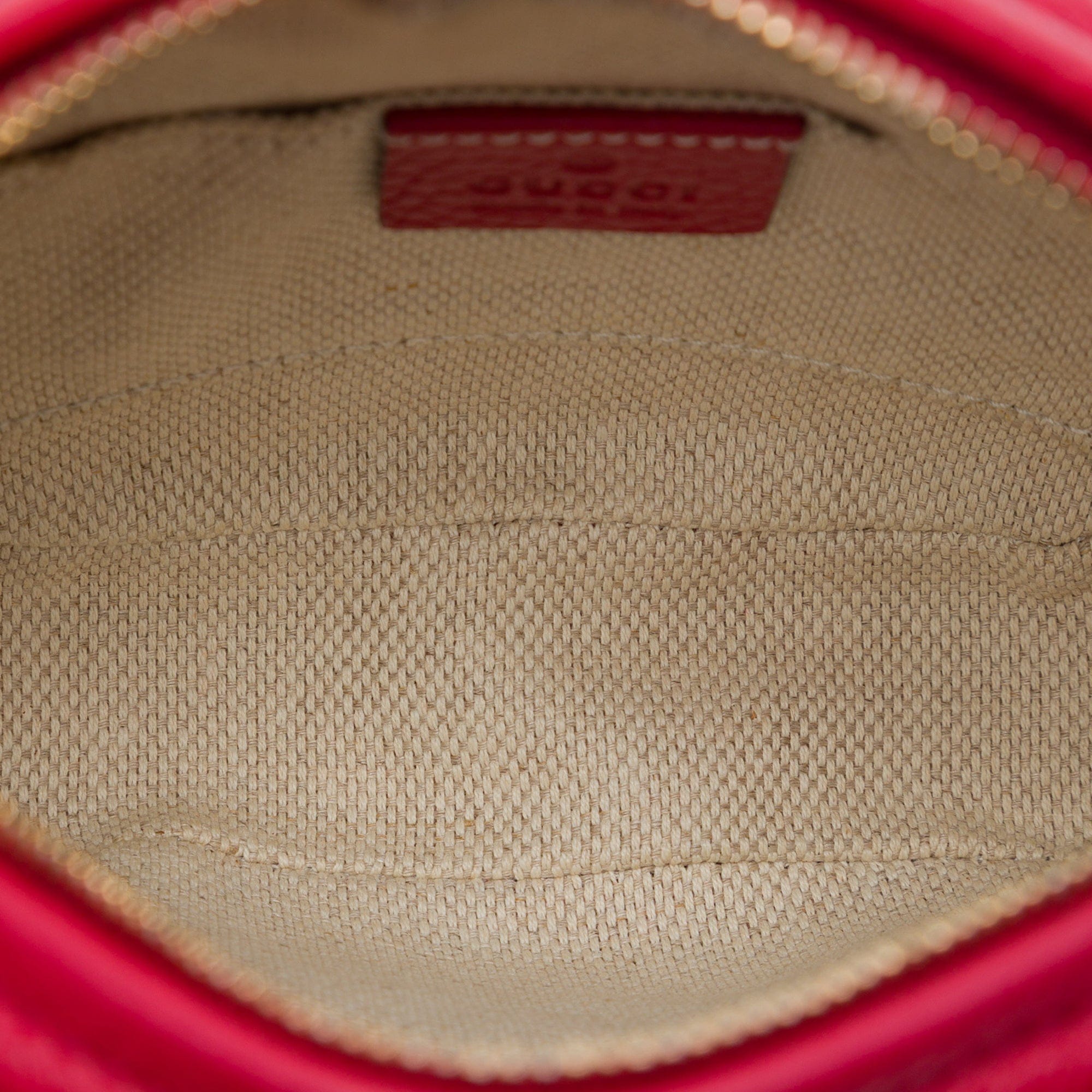 Gucci Mini Pebbled Calfskin Soho Chain Crossbody