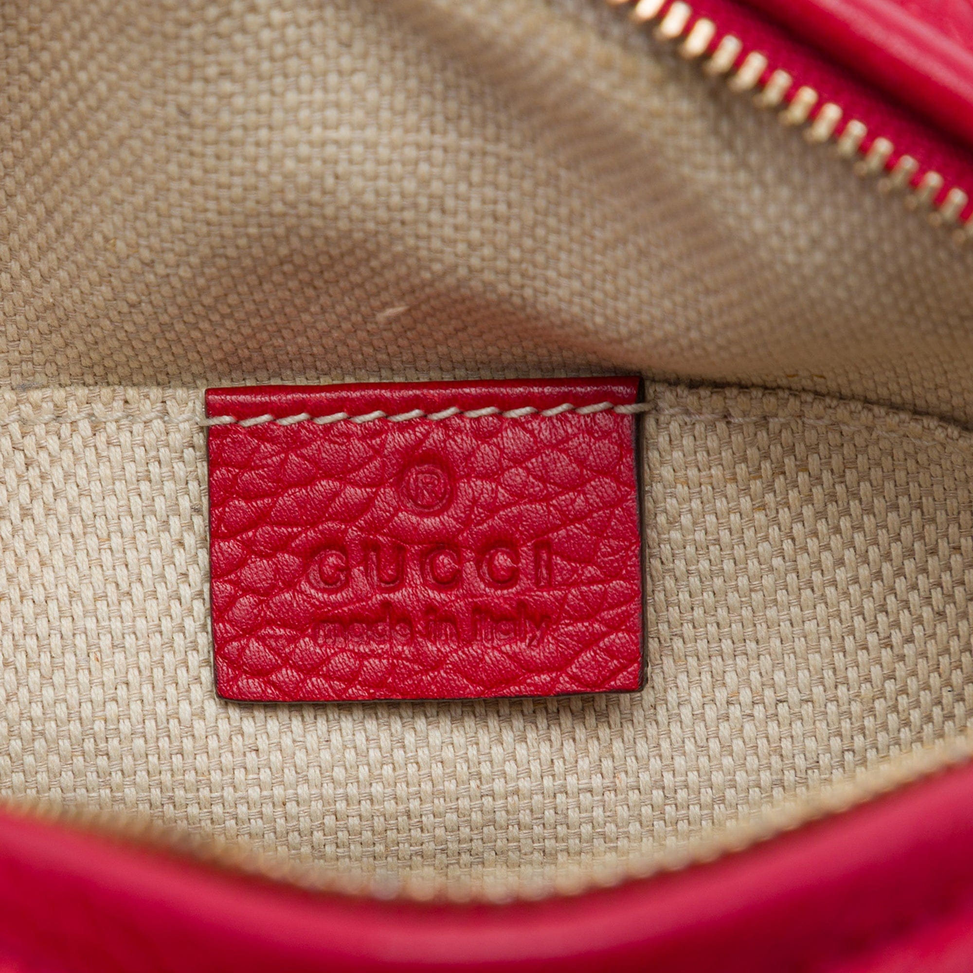 Gucci Mini Pebbled Calfskin Soho Chain Crossbody