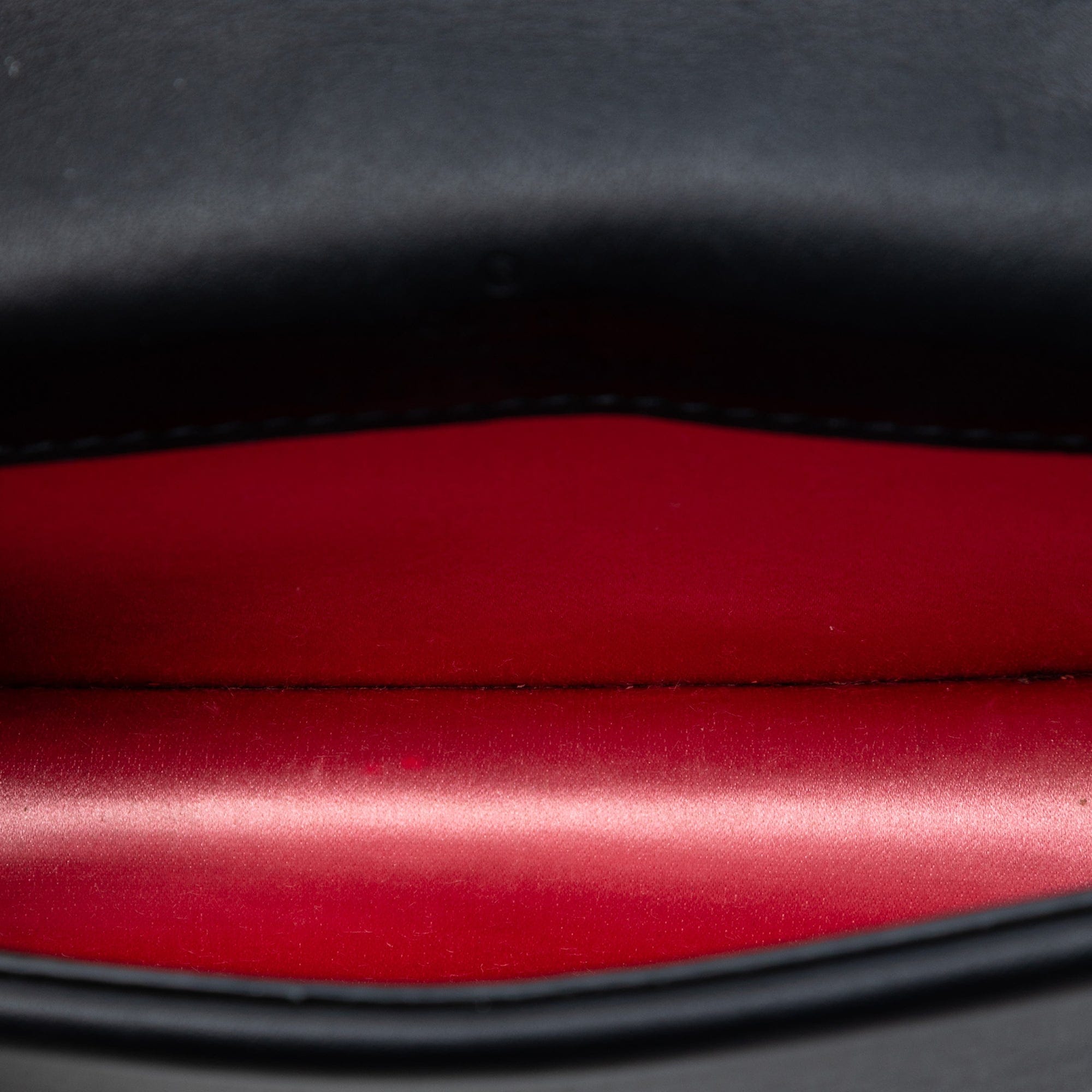Gucci Mini Crystal Embellished Velvet Dionysus Crossbody