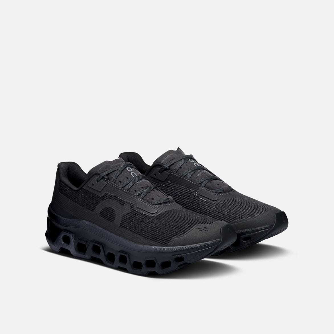 On Running WMNS CLOUDMONSTER VOID - BLACK / BLACK