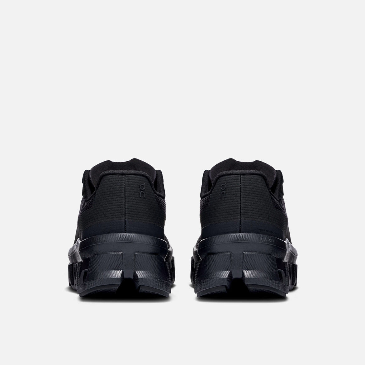 On Running WMNS CLOUDMONSTER VOID - BLACK / BLACK