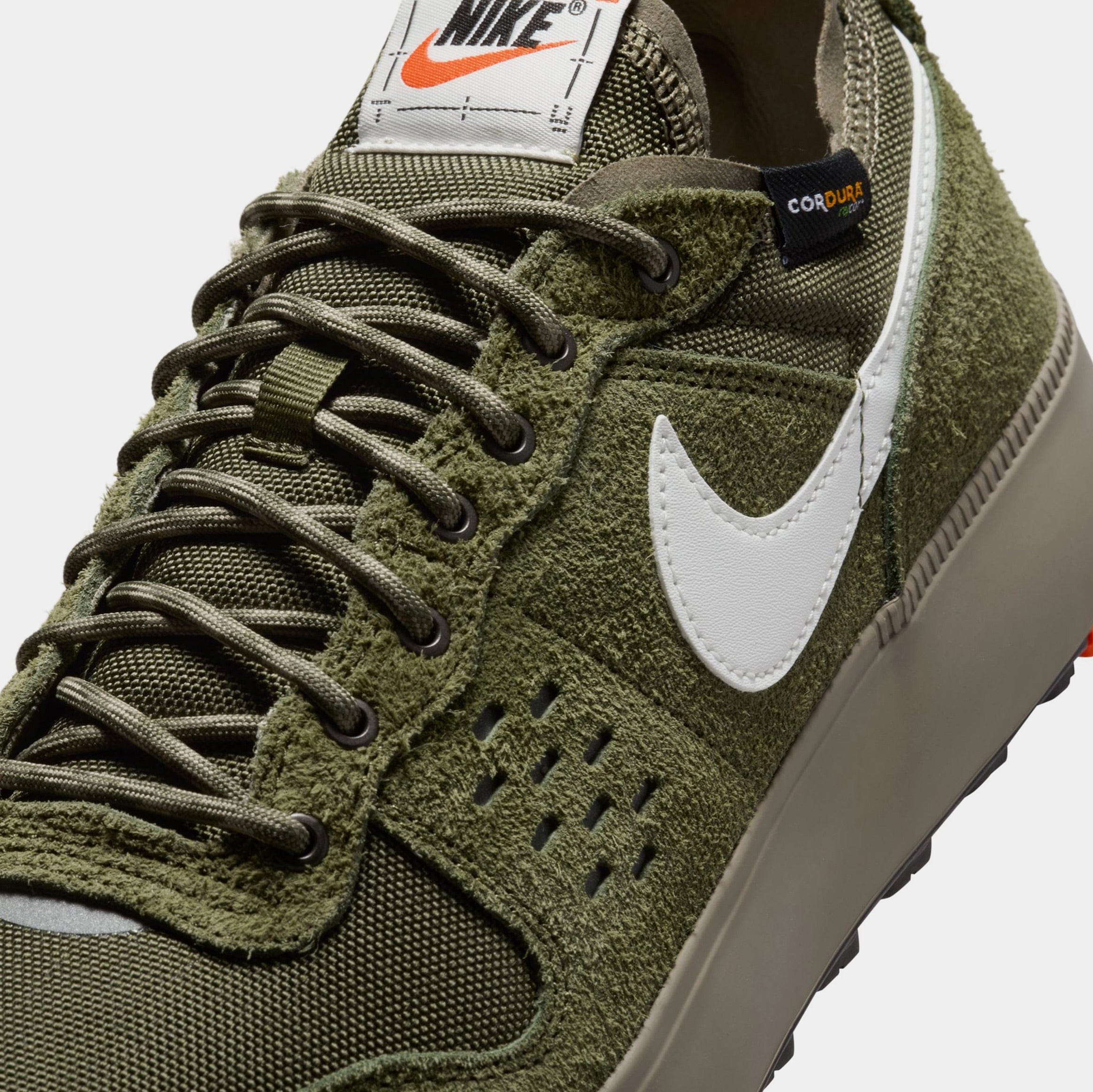 Nike C1TY Premium Cordura Mens Running Shoes (Rough Green/Summit White/Electro Orange)