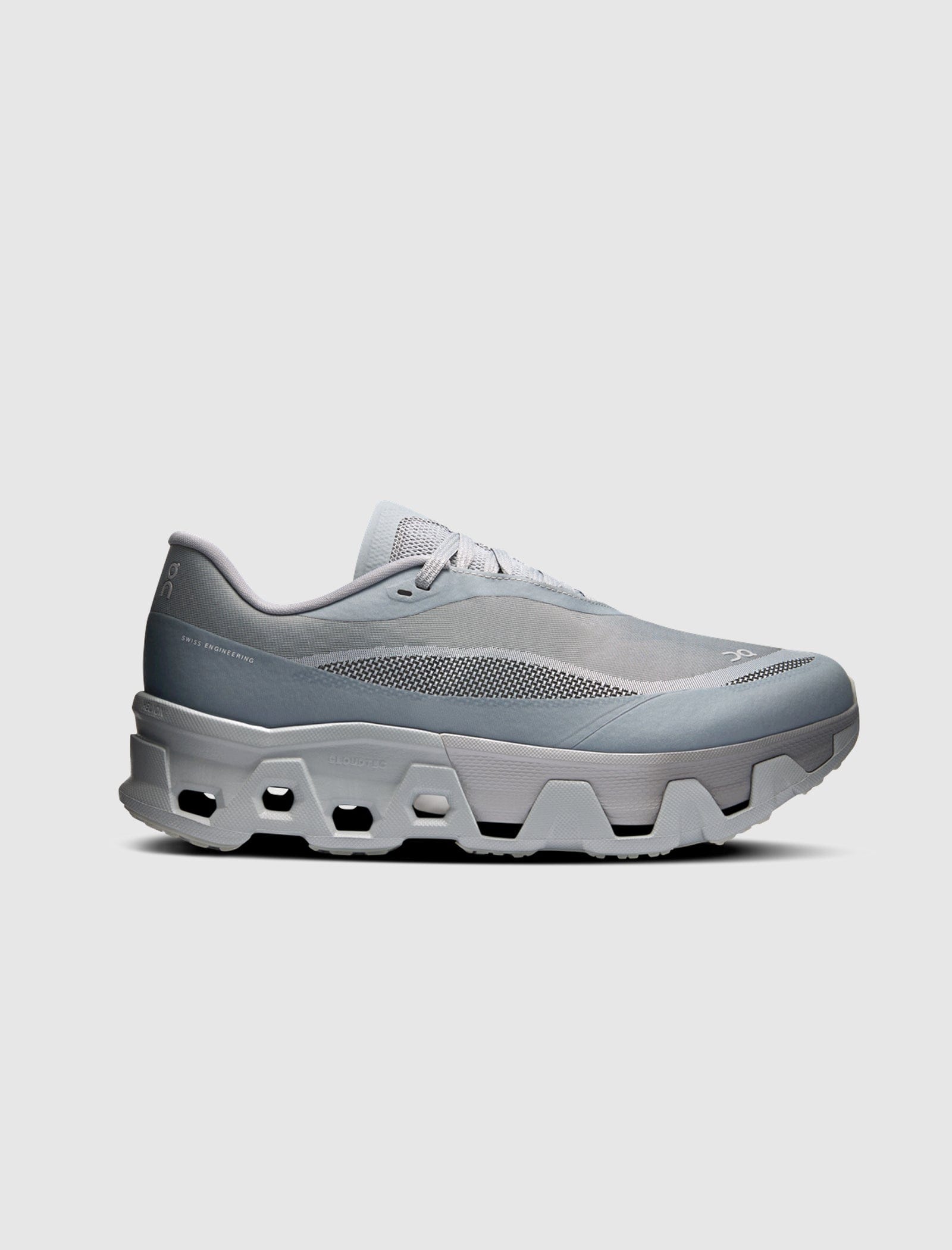 On Running POST ARCHIVE FACTION x CLOUDMONSTER HYPER GRAY