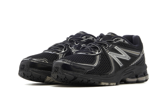 New Balance 860 V2 Black Silver
