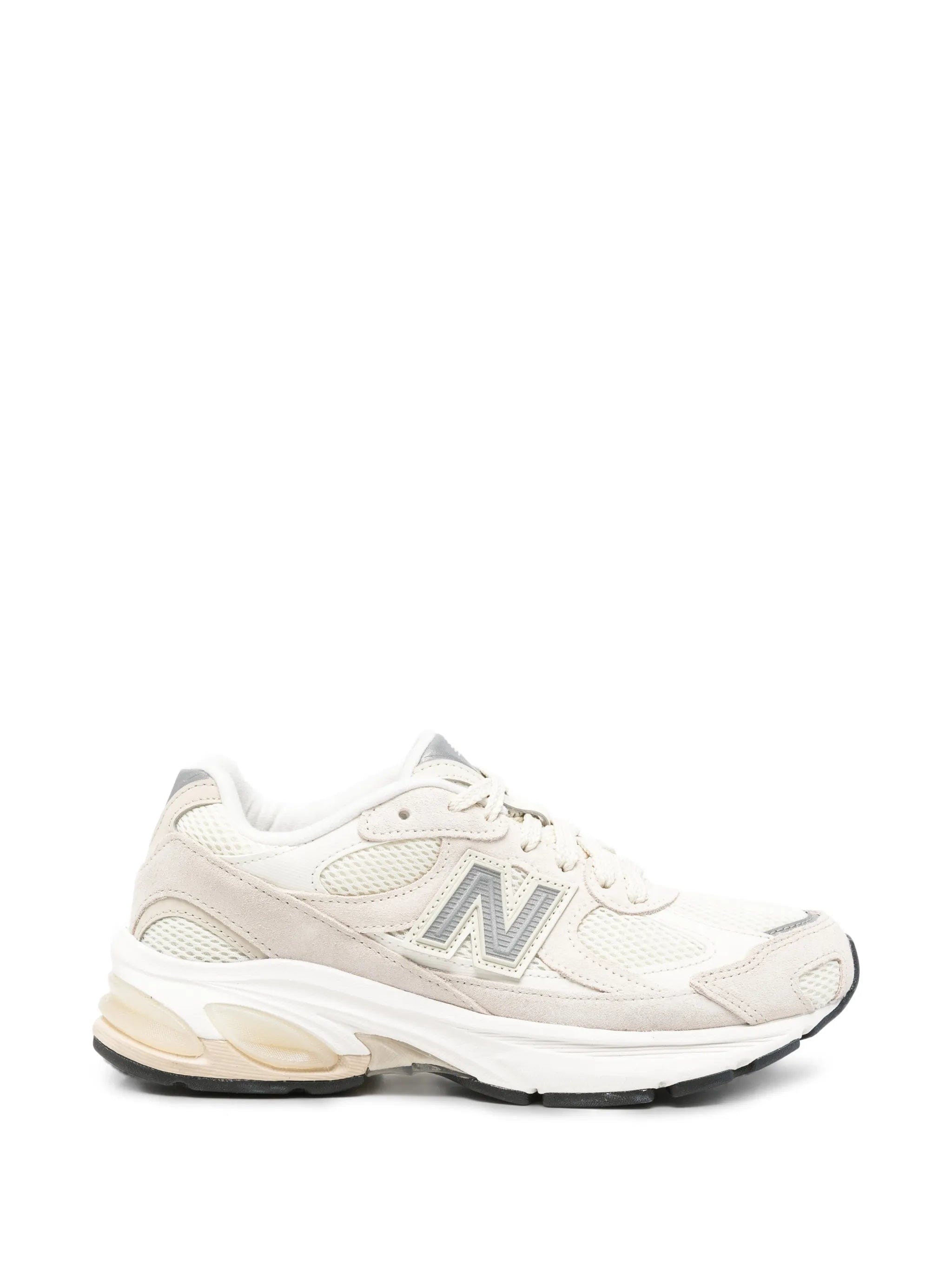 New Balance 2010 logo - patch sneakers