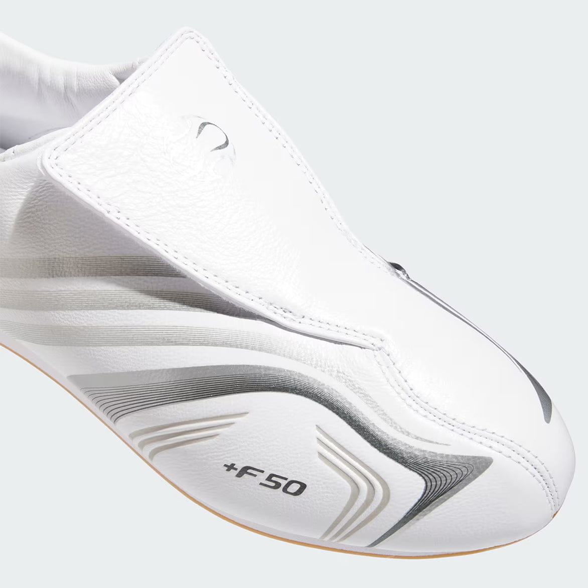 adidas WMNS TAEKWONDO F50 - CLOUD WHITE / SILVER METALLIC