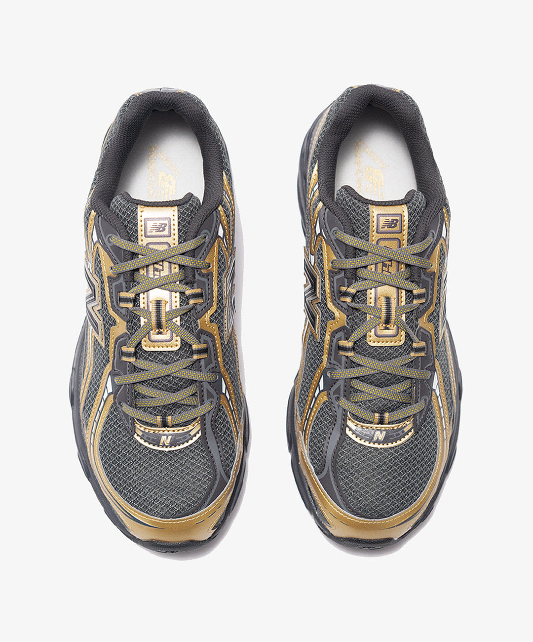 New Balance | 740 { GOLD/BLACK