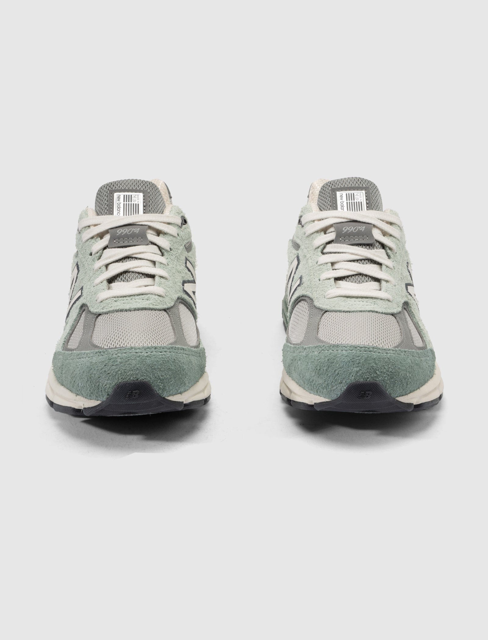 New Balance WILLFUL BIAS FOR THE WHITAKER GROUP MADE IN USA 990V4
