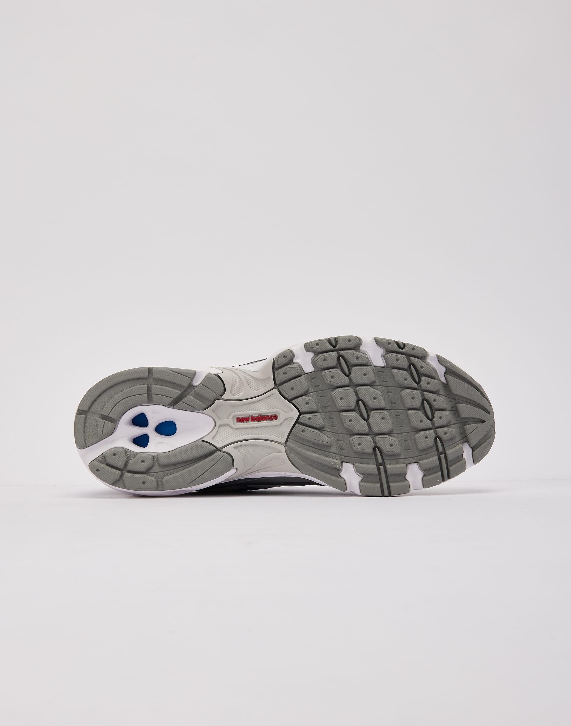 New Balance 740 Letters to Legacy Grade - School