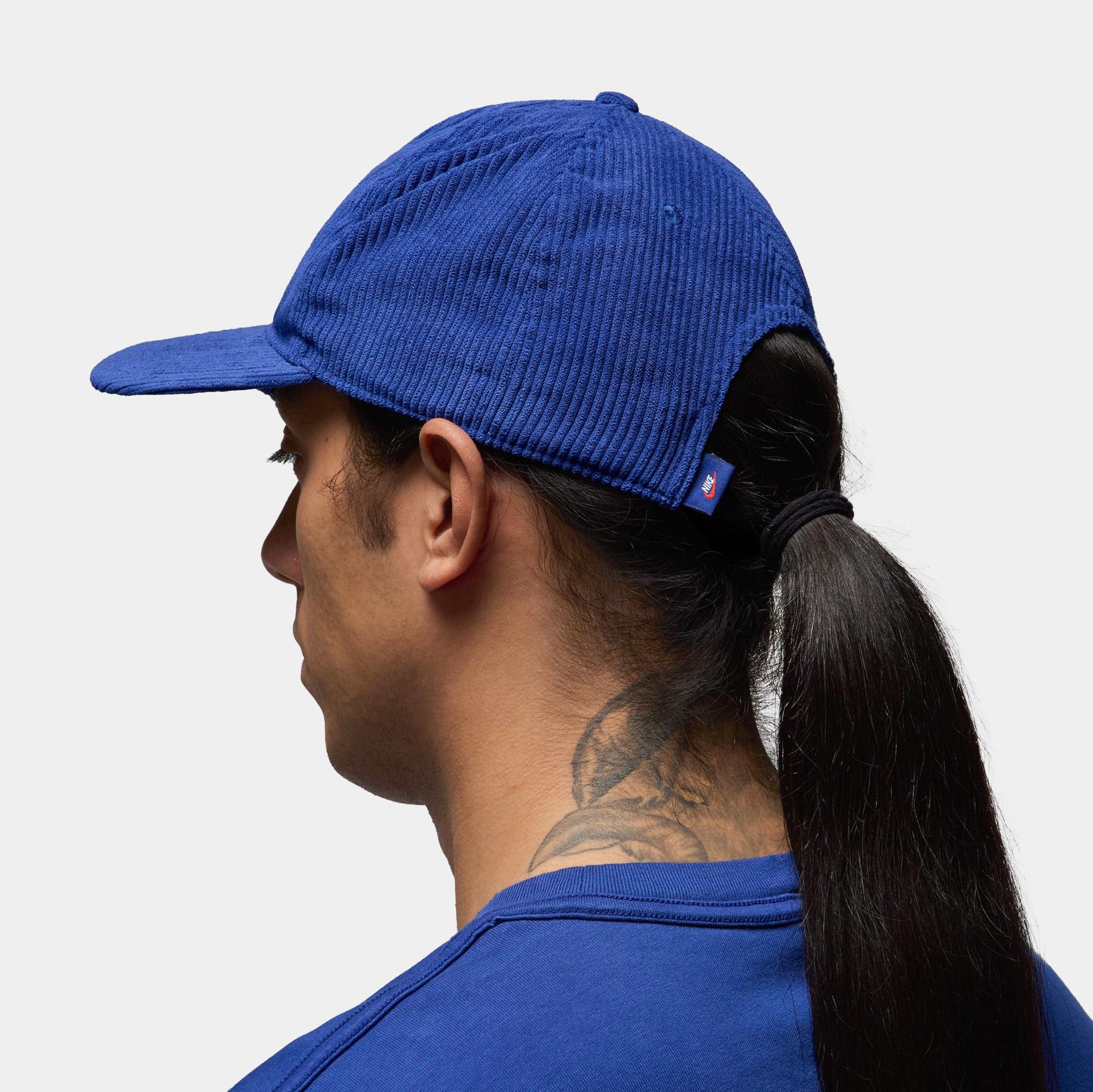 Air Jordan Pro Unstructured Mens Hat (Deep Royal/White)