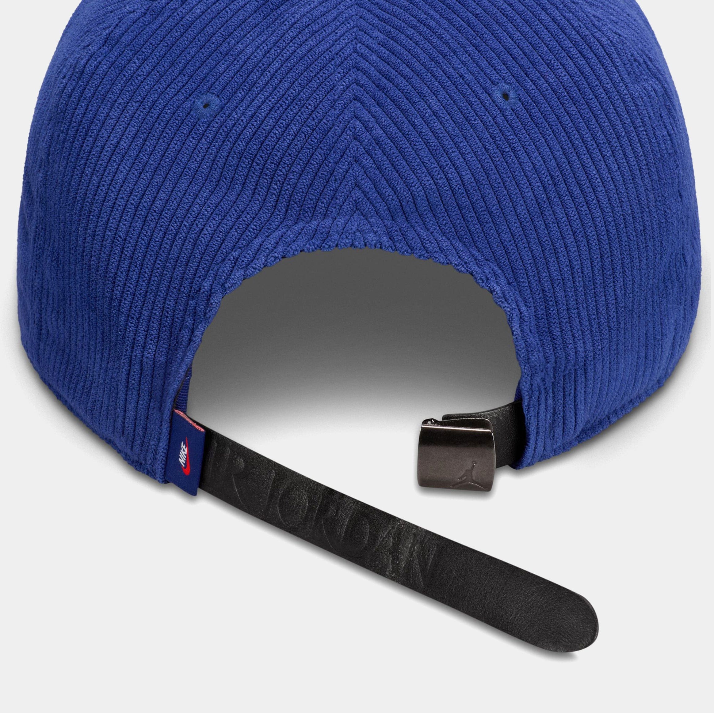Air Jordan Pro Unstructured Mens Hat (Deep Royal/White)