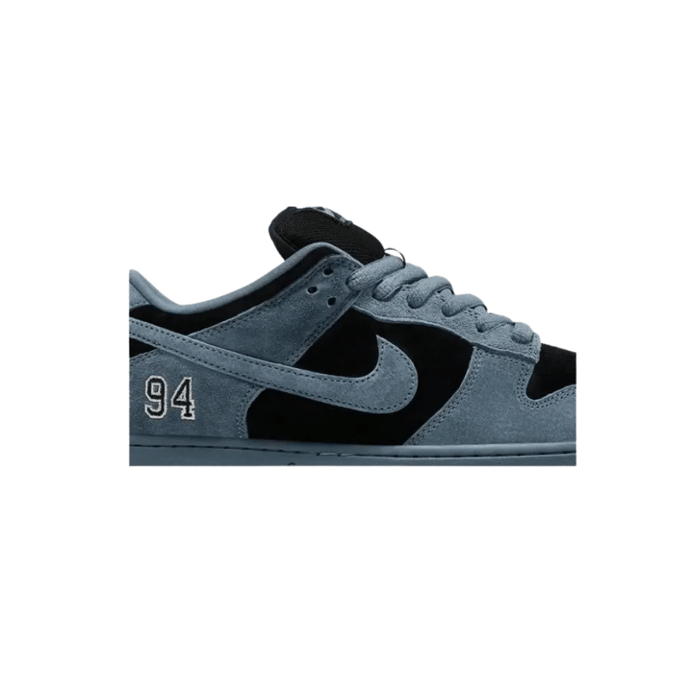 Supreme x Dunk Low SB Ocean Fog