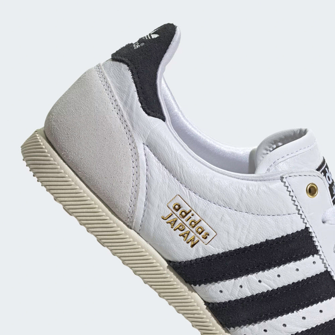 adidas WMNS JAPAN - CLOUD WHITE / CORE BLACK / GOLD METALLIC