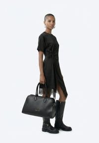 Valentino Special Runway Handbag Nero