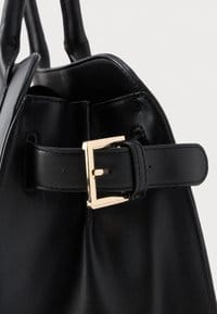 Valentino Special Runway Handbag Nero