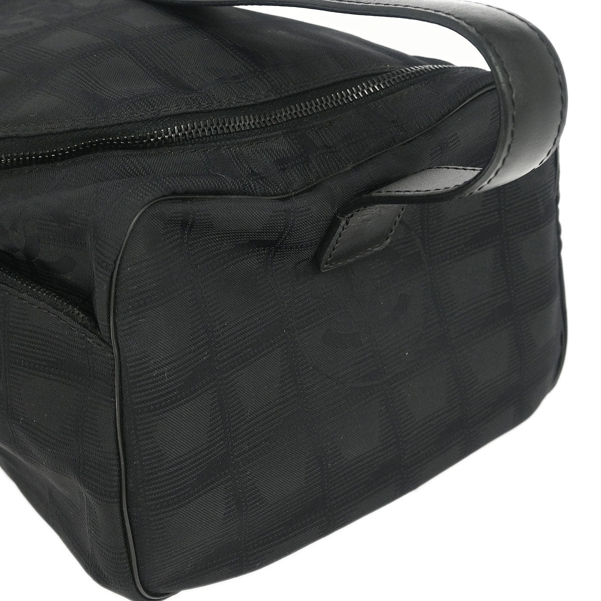 Chanel 2001 - 2003 Black Jacquard Nylon New Travel Line Vanity Handbag