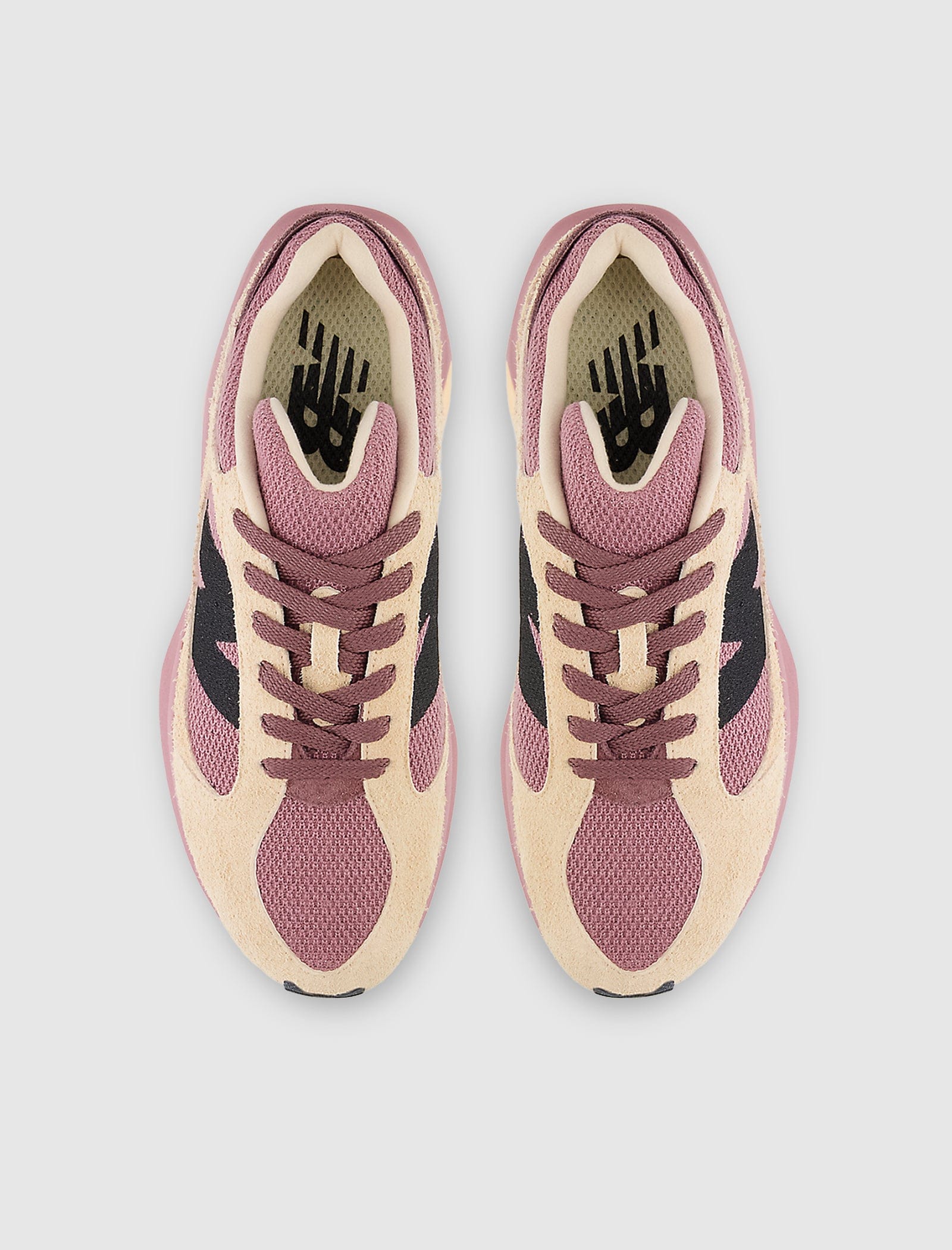 New Balance WRPD RUNNER LICORICE