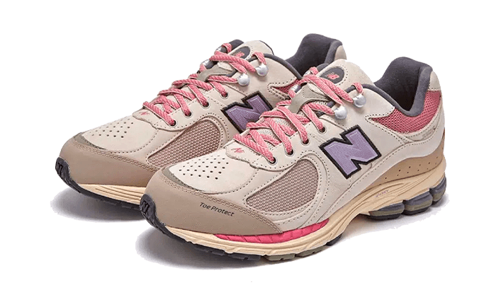 New Balance 2002R Hiking Pack Beige