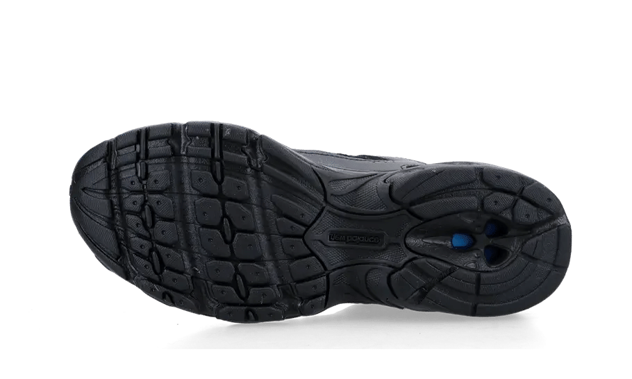 New Balance 530 Triple Black
