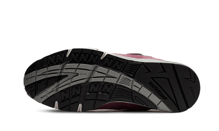 New Balance 991 Made In UK Pink Suede