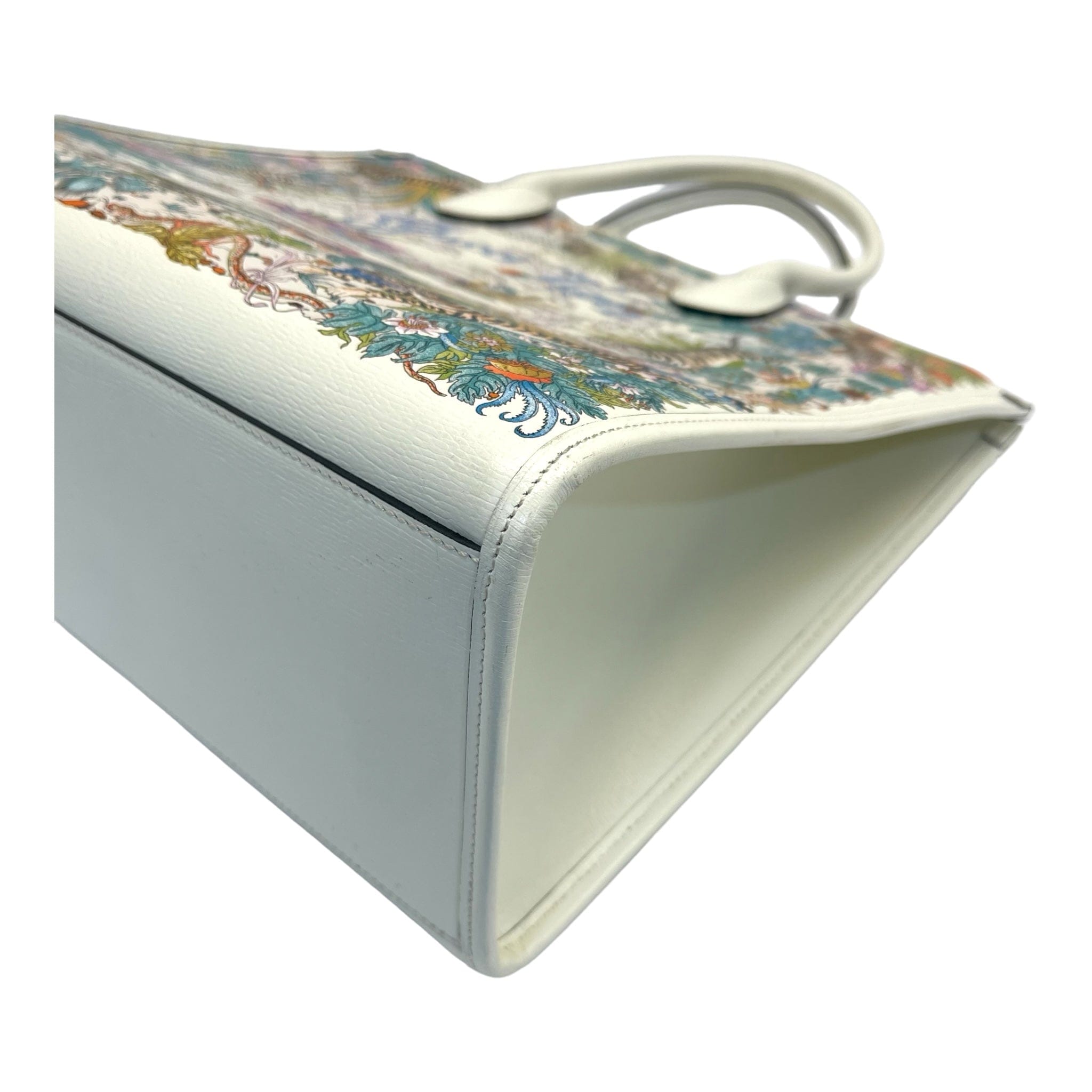 Gucci Tiger Medium Tote Shanghai Savanah White Multicolor