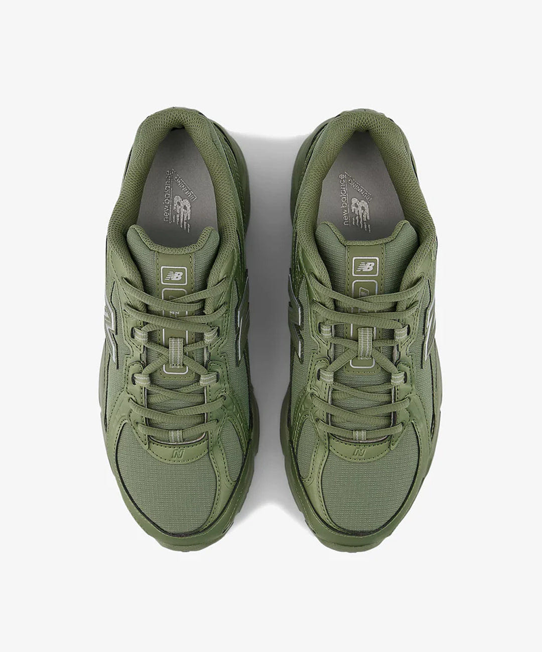 New Balance | 740 { DARK OLIVINE / SILVER METALLIC