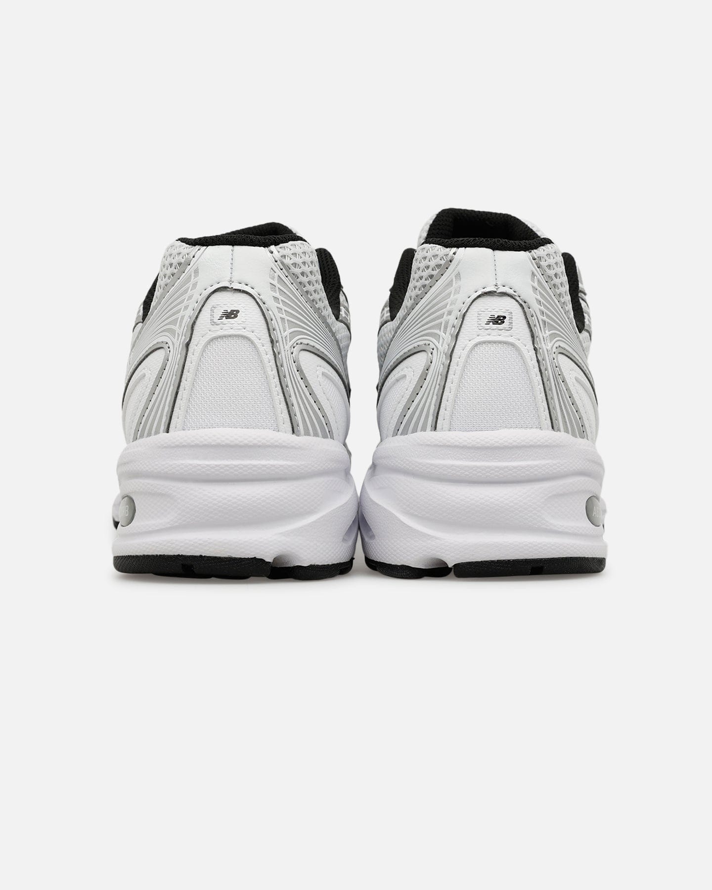 New Balance 740 Silver/Black