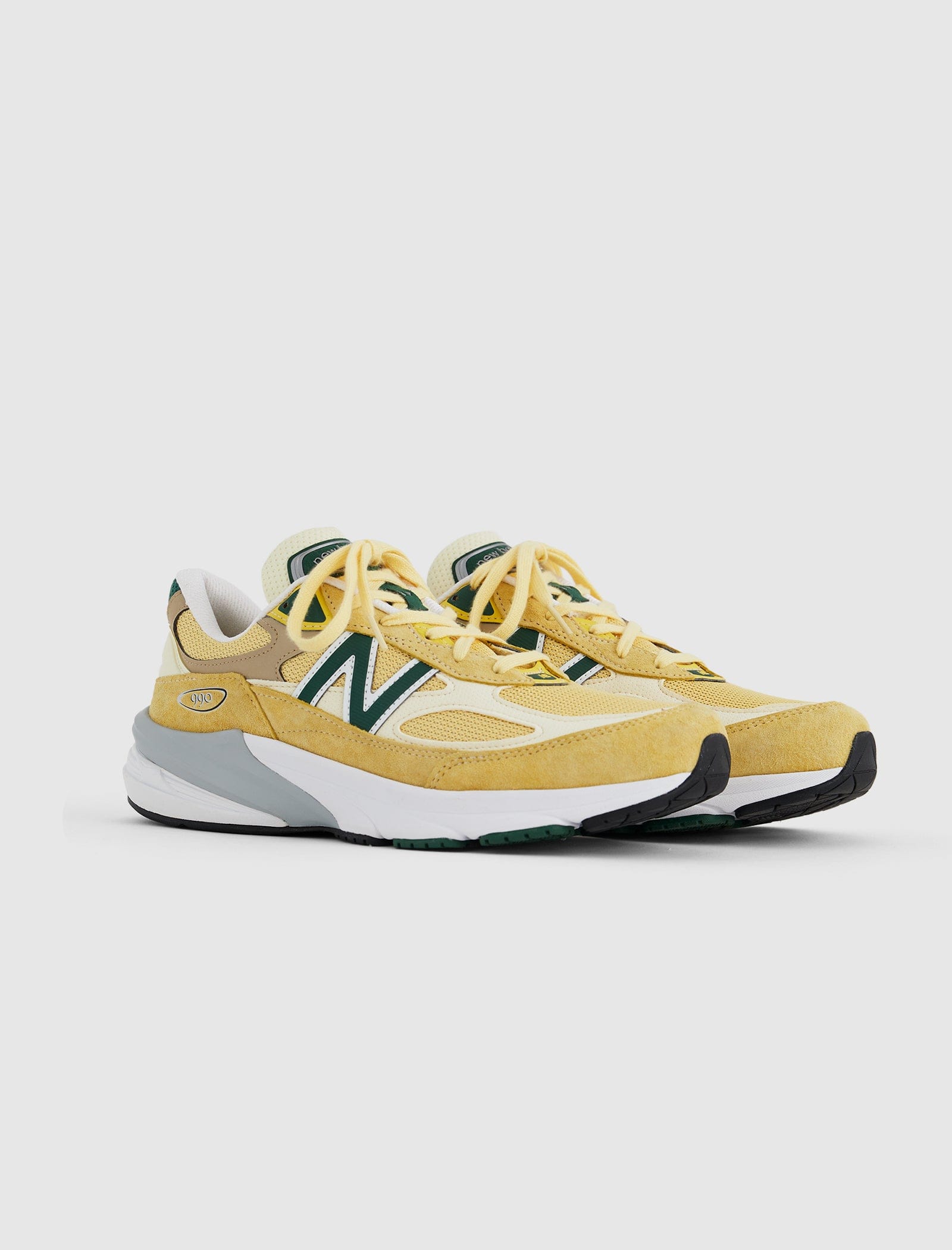 New Balance 990V6 PALE YELLOW