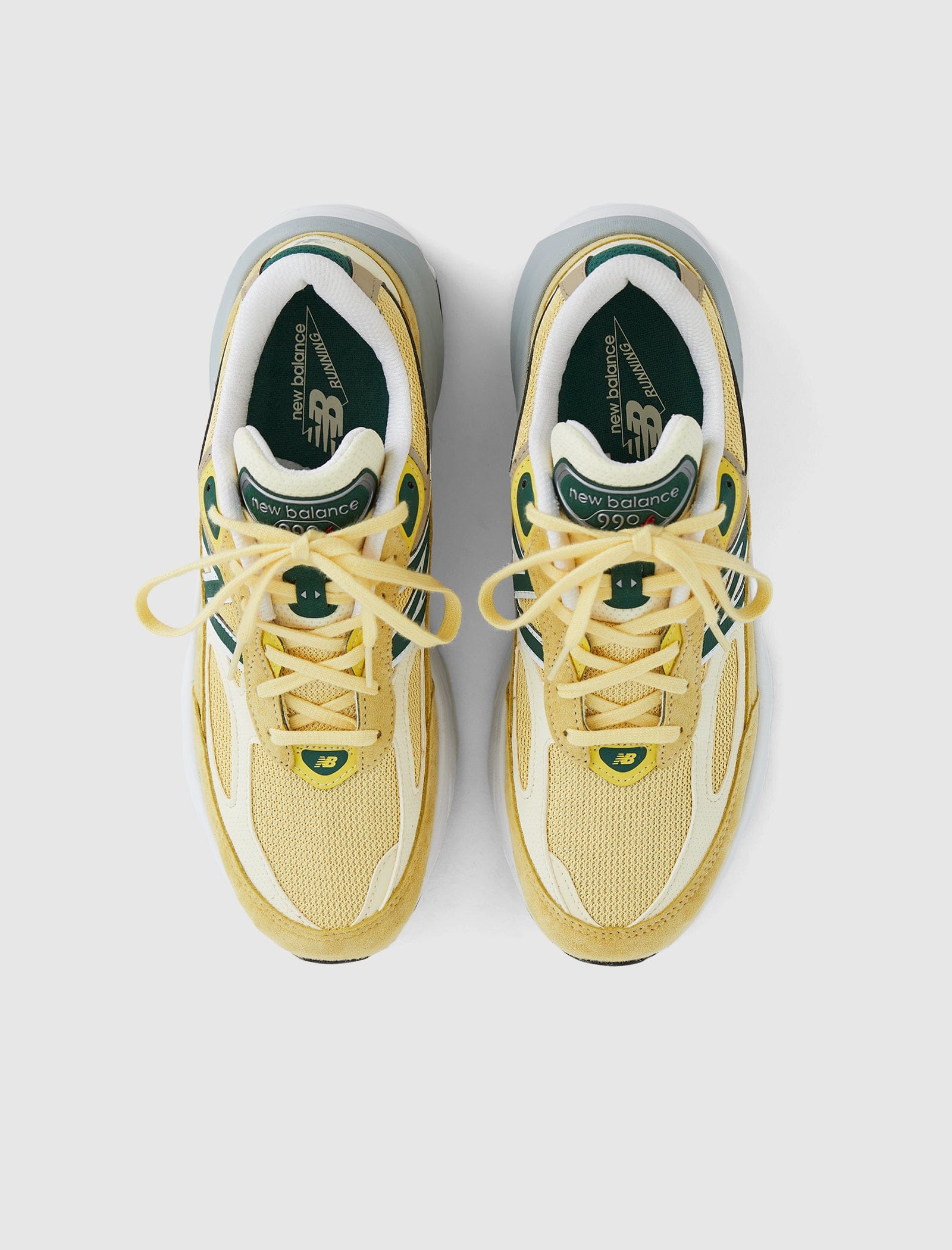 New Balance 990V6 PALE YELLOW