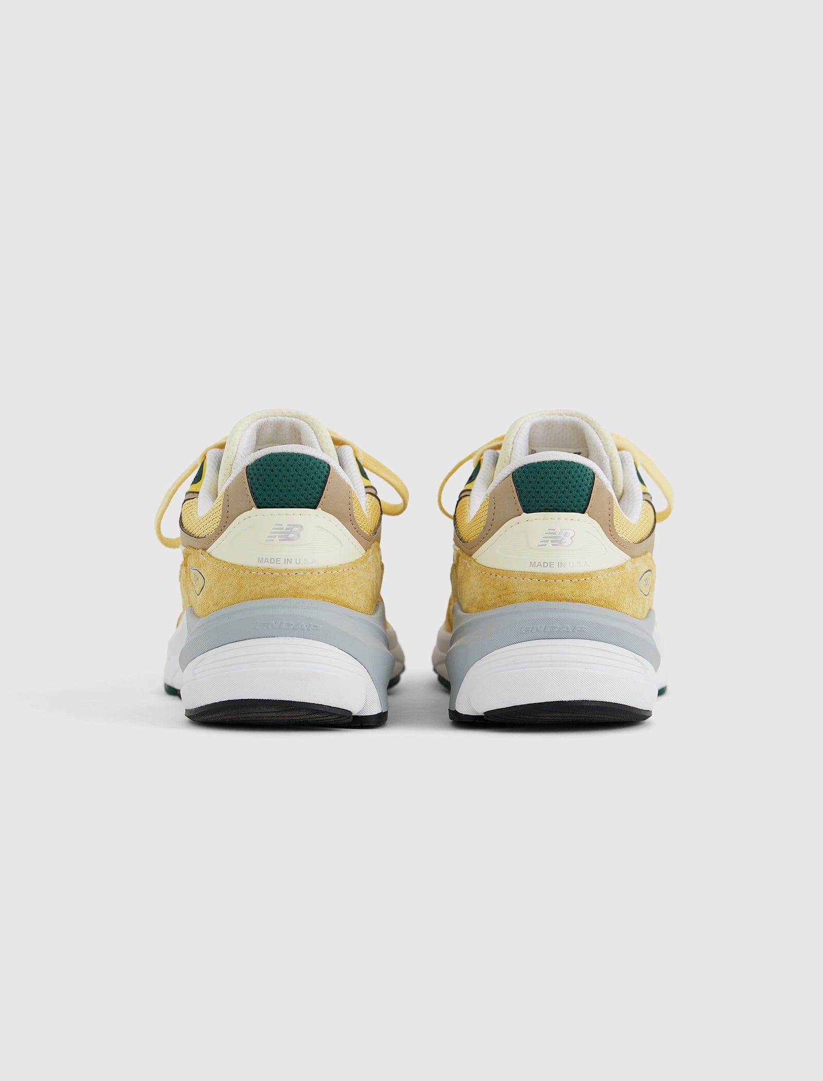 New Balance 990V6 PALE YELLOW