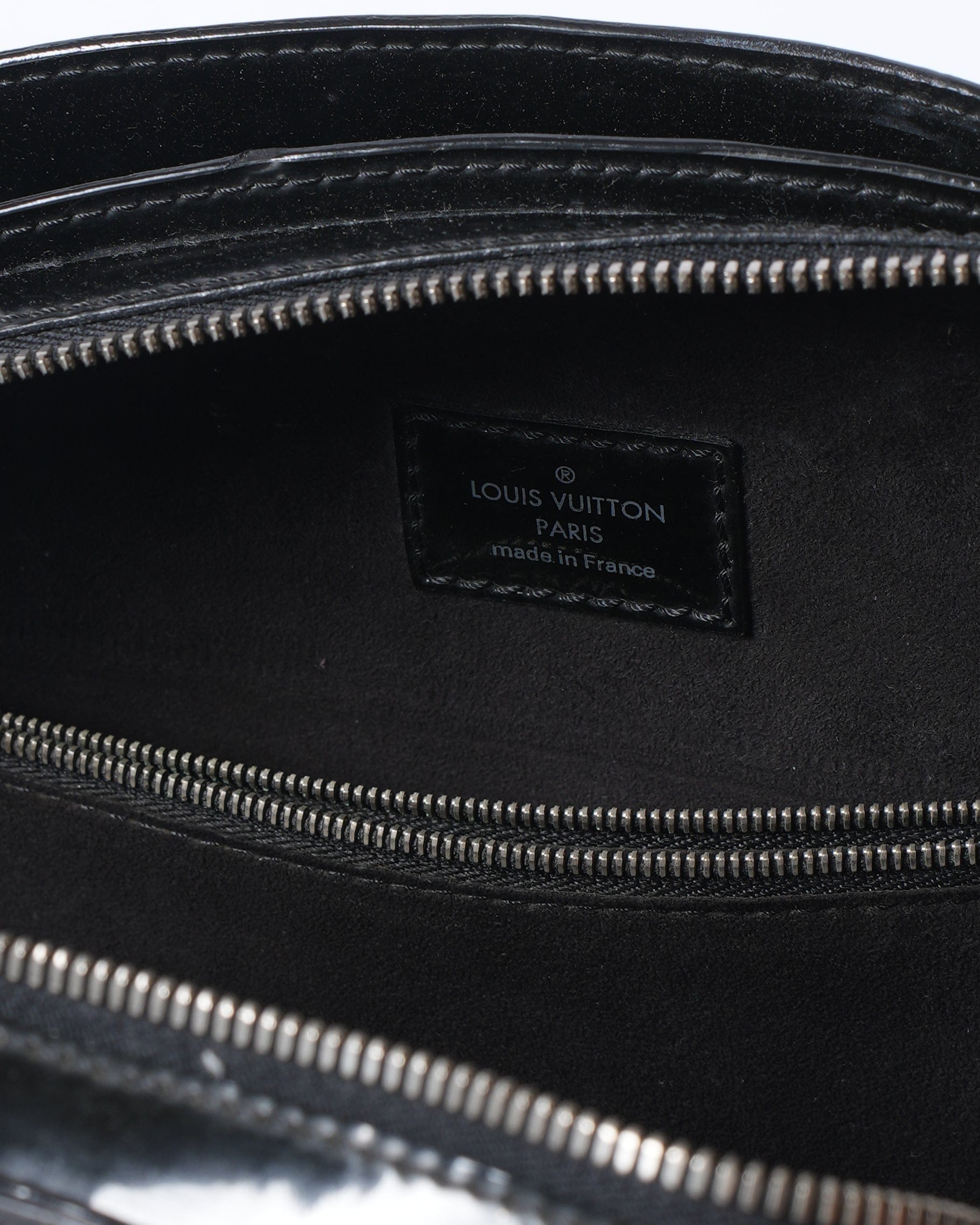 Louis Vuitton LV Black Epi Patent Jasmine Handbag