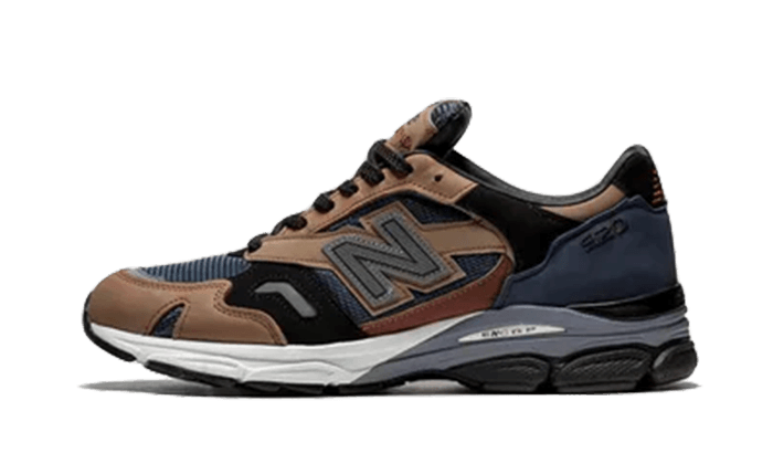 New Balance 920 Navy Beige