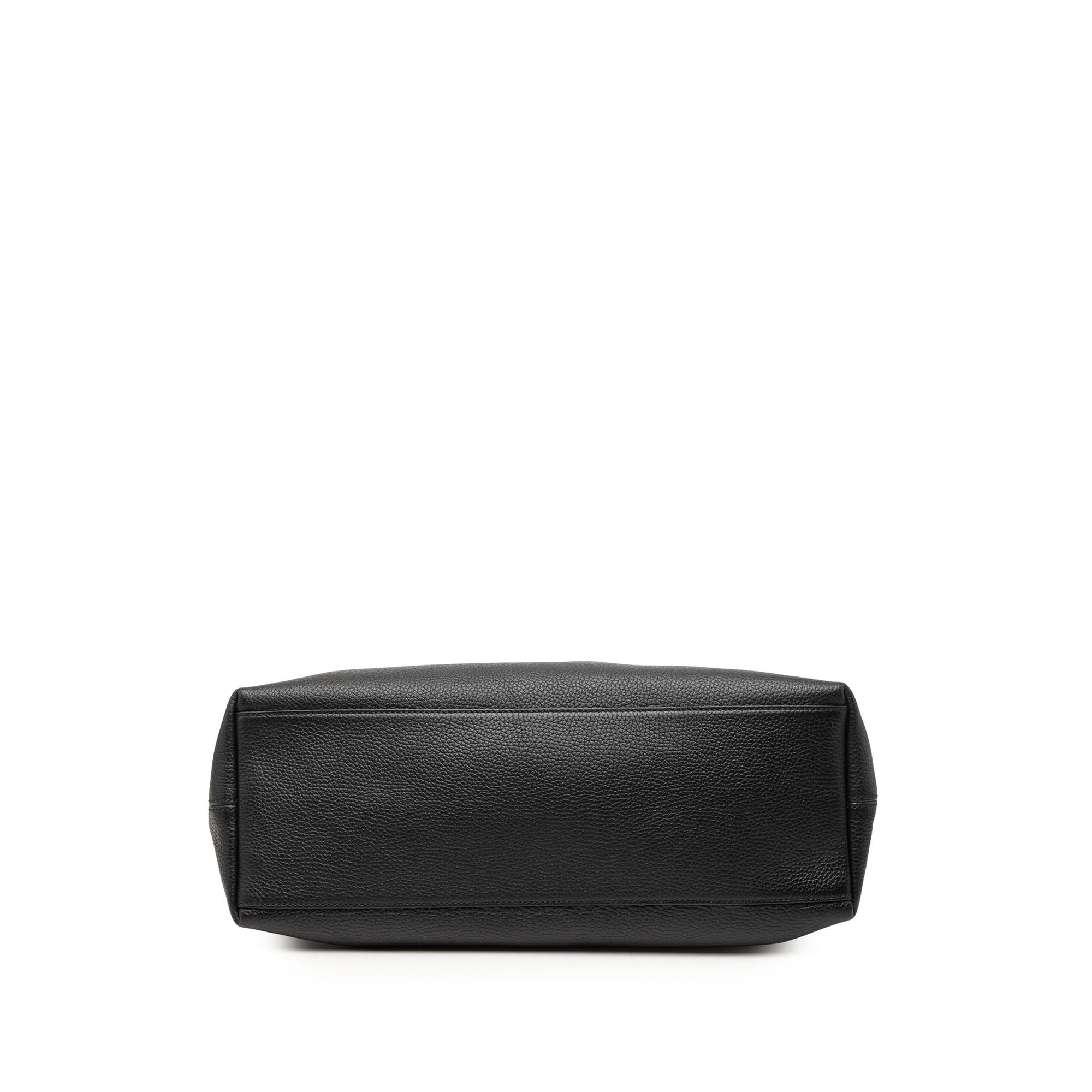 Gucci Medium Calfskin Soho Chain Tote