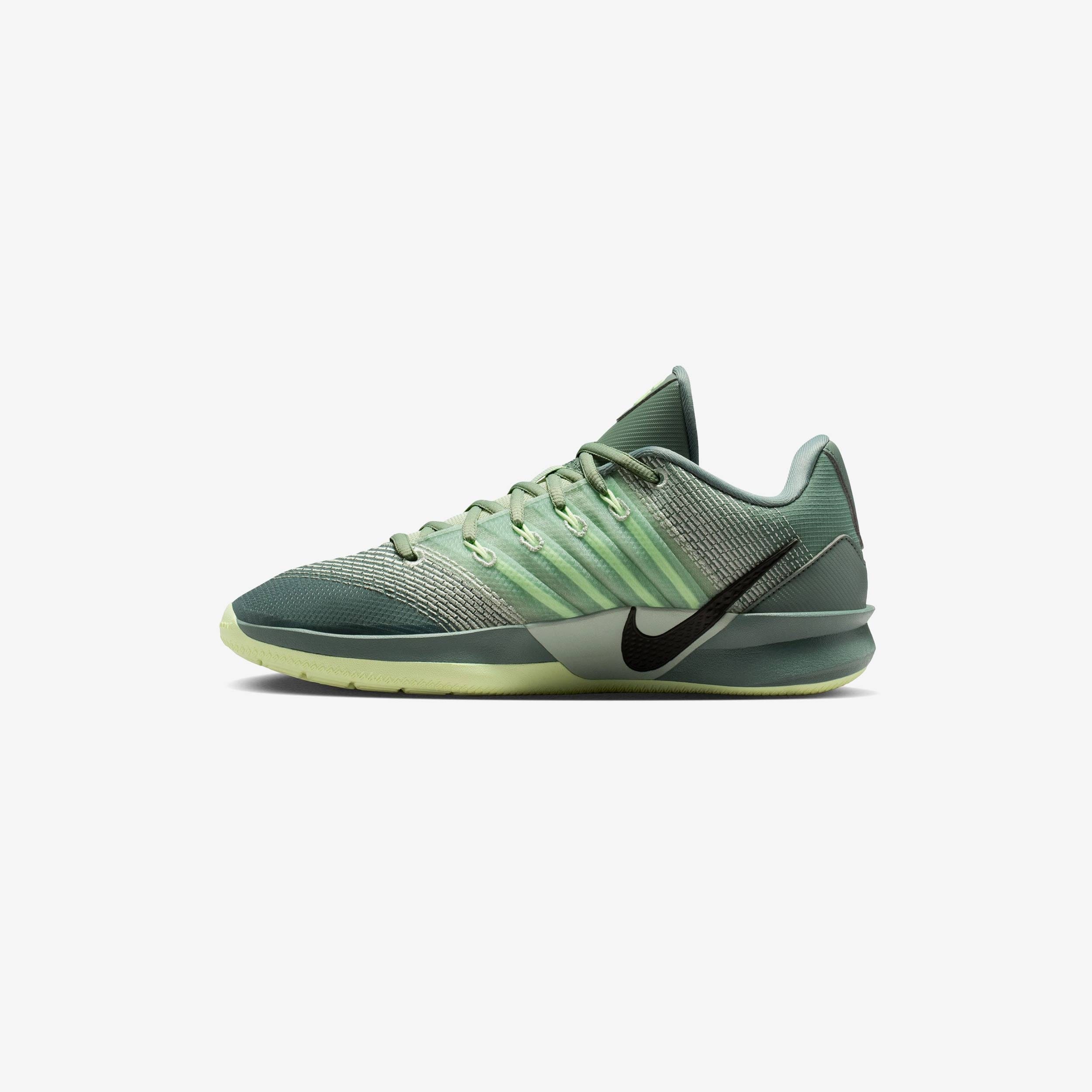 Nike Wmns Sabrina 3