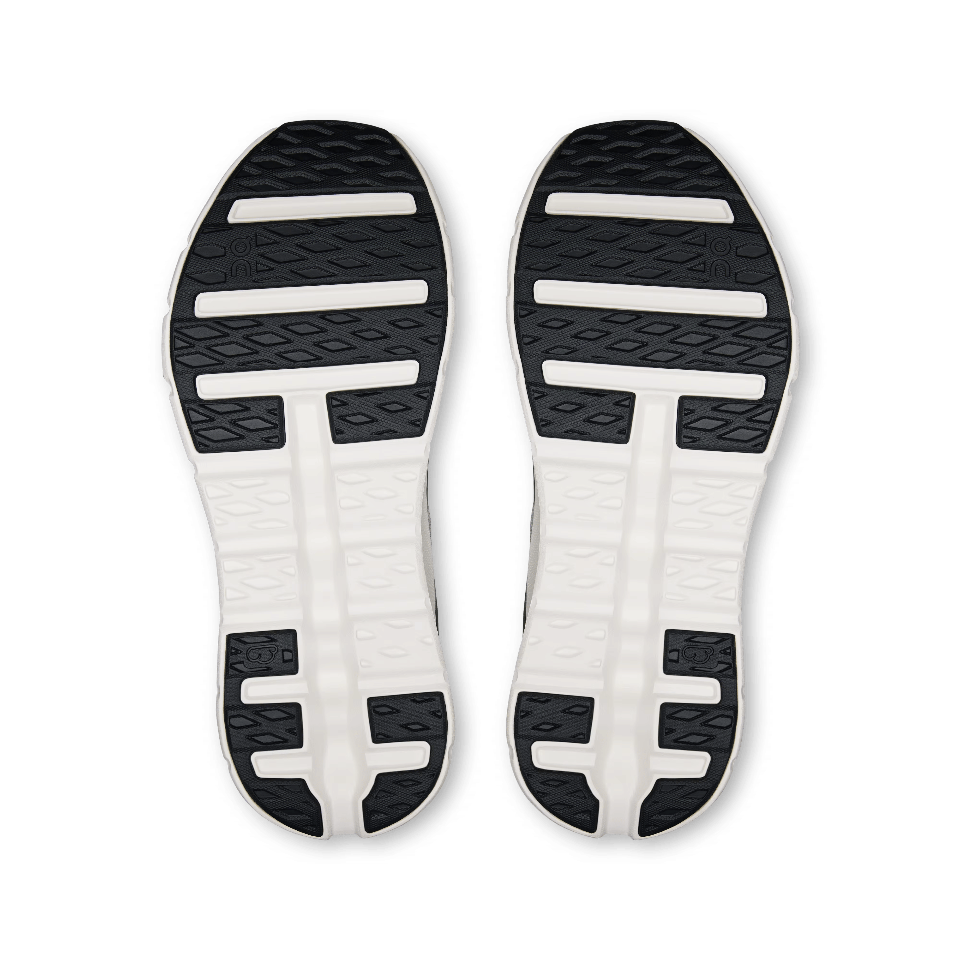 On Running On. Women's Cloudtilt Remix Black / Ivory
