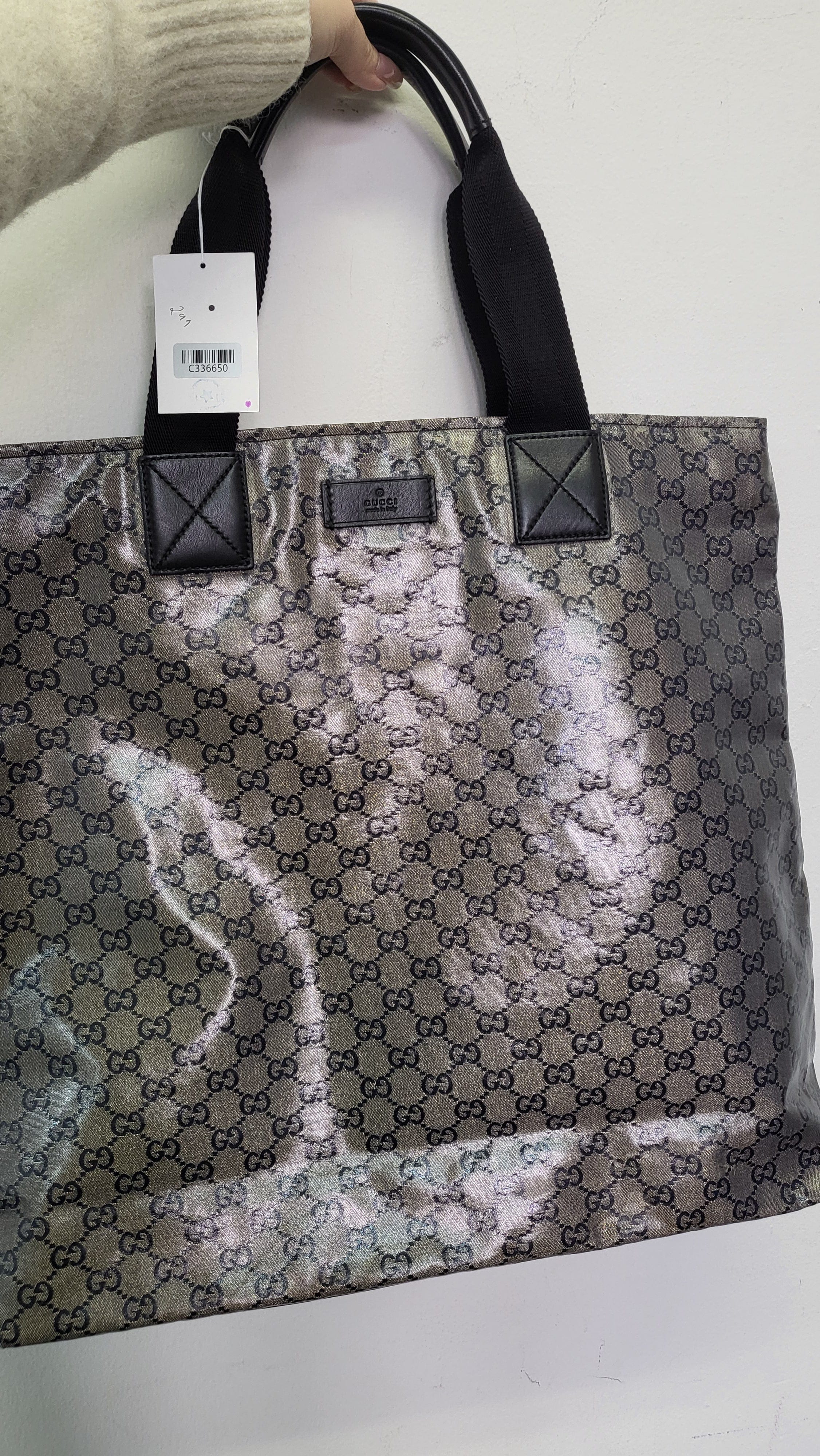 Gucci Large Tote Black/Gold C336650