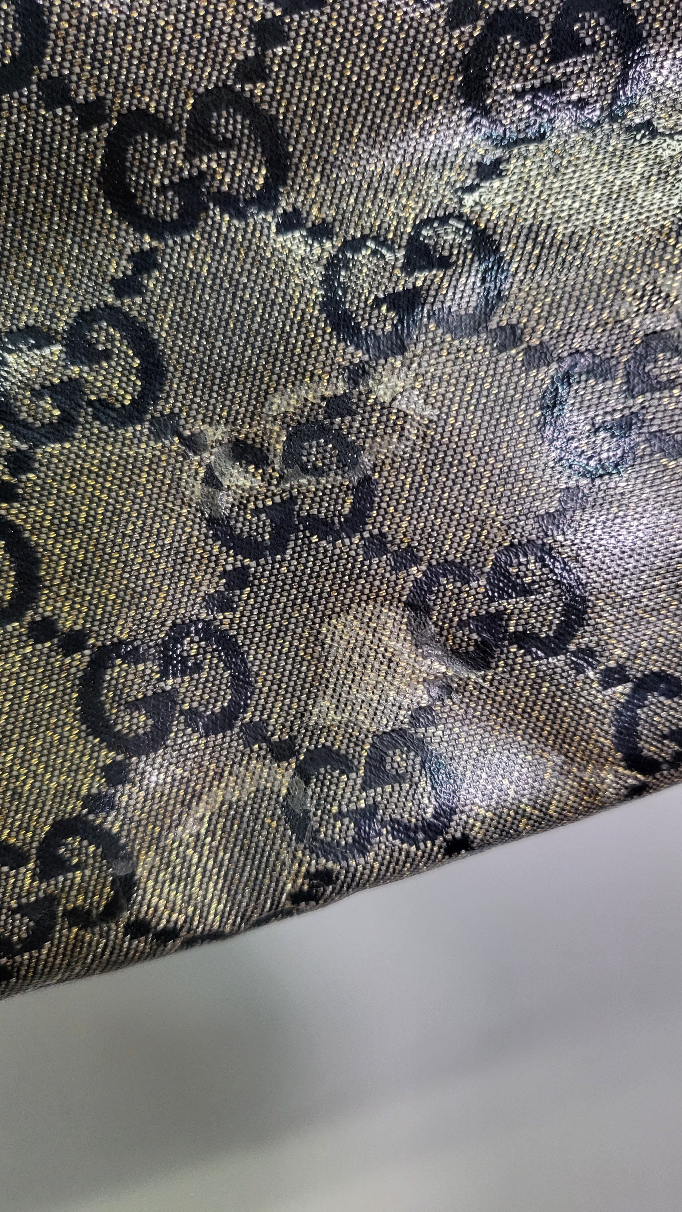Gucci Large Tote Black/Gold C336650