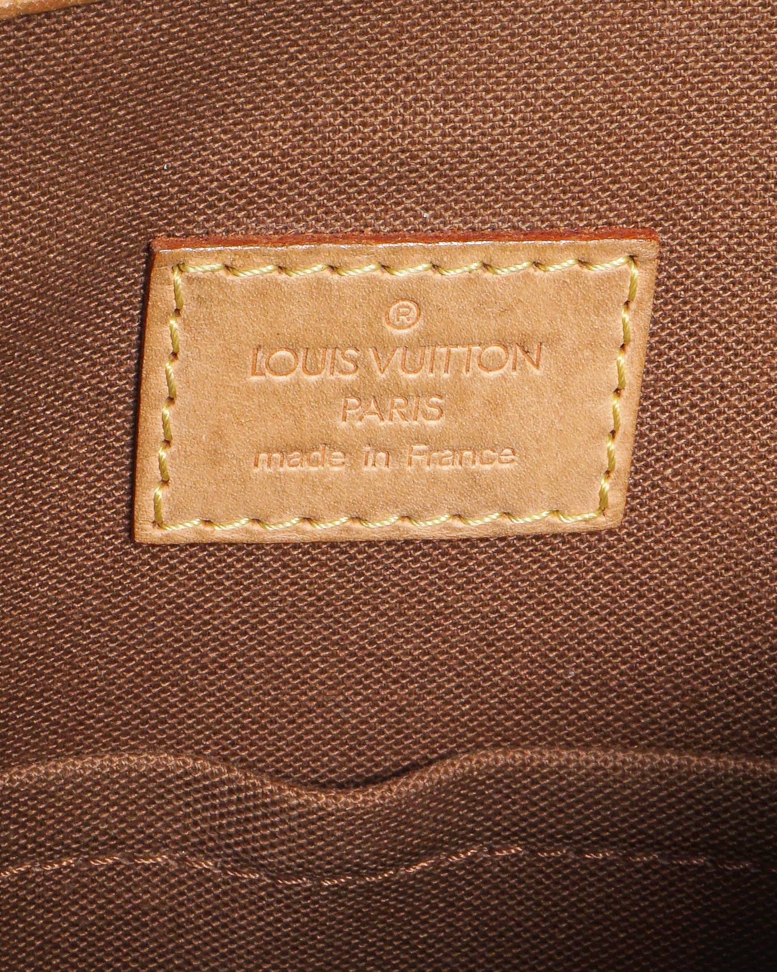 Louis Vuitton Vintage Monogram Batignolles Vertical Tote Bag