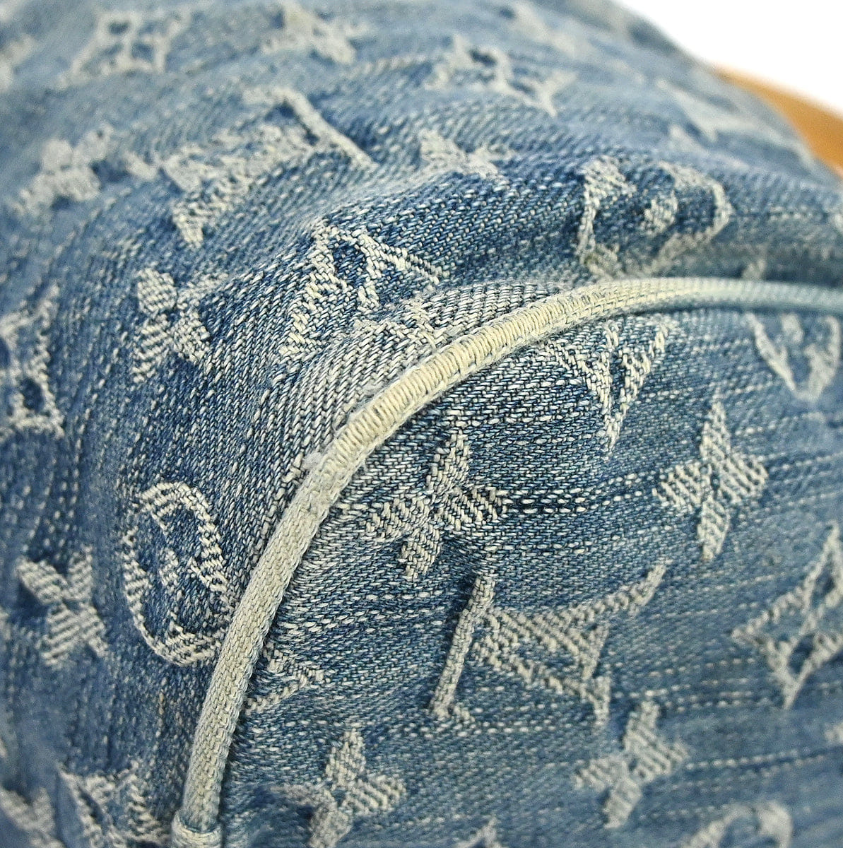 Louis Vuitton 2006 Blue Monogram Denim Neo Speedy Handbag M95019