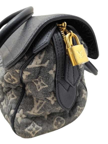 Louis Vuitton Gris Monogram Volupté Psyche HandBag