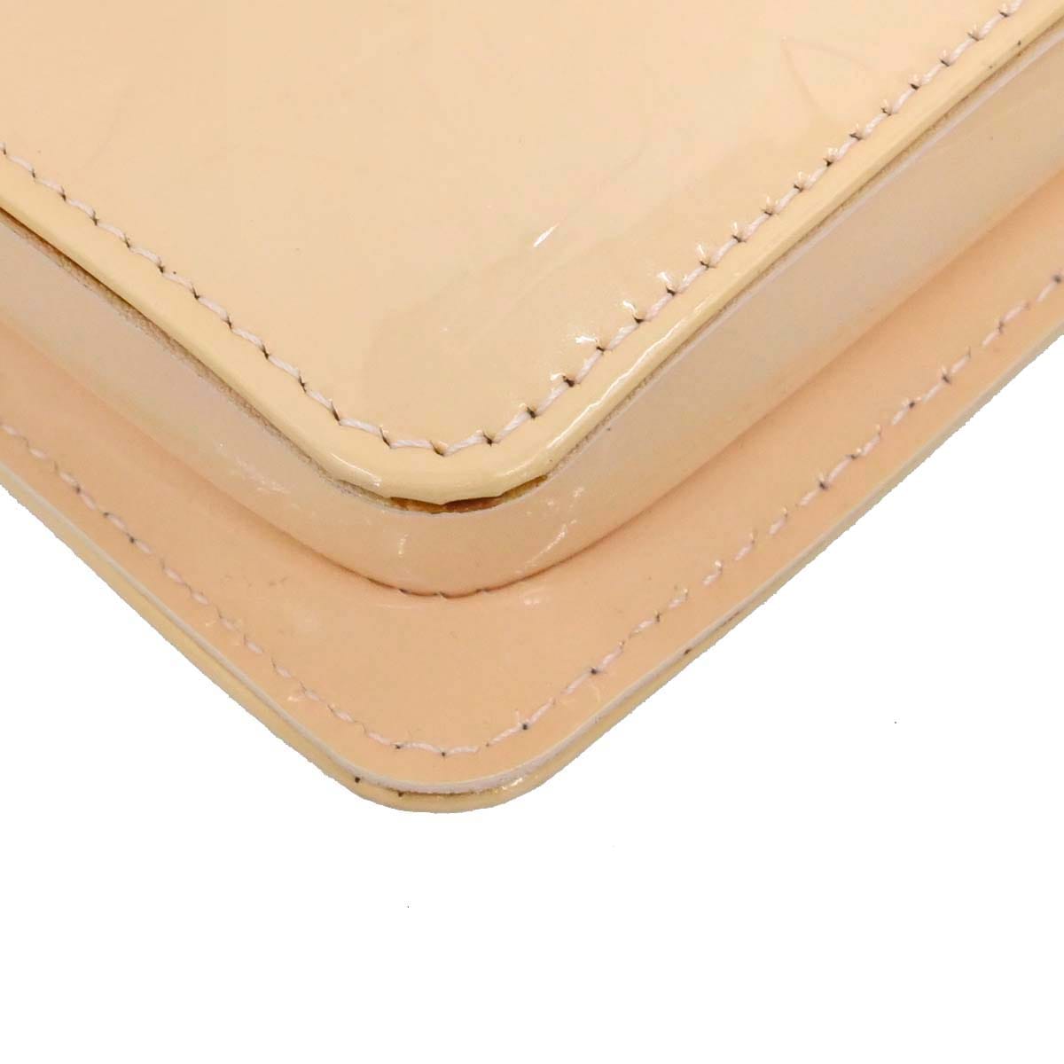 Louis Vuitton Beige Monogram Vernis Lexington Handbag M91343